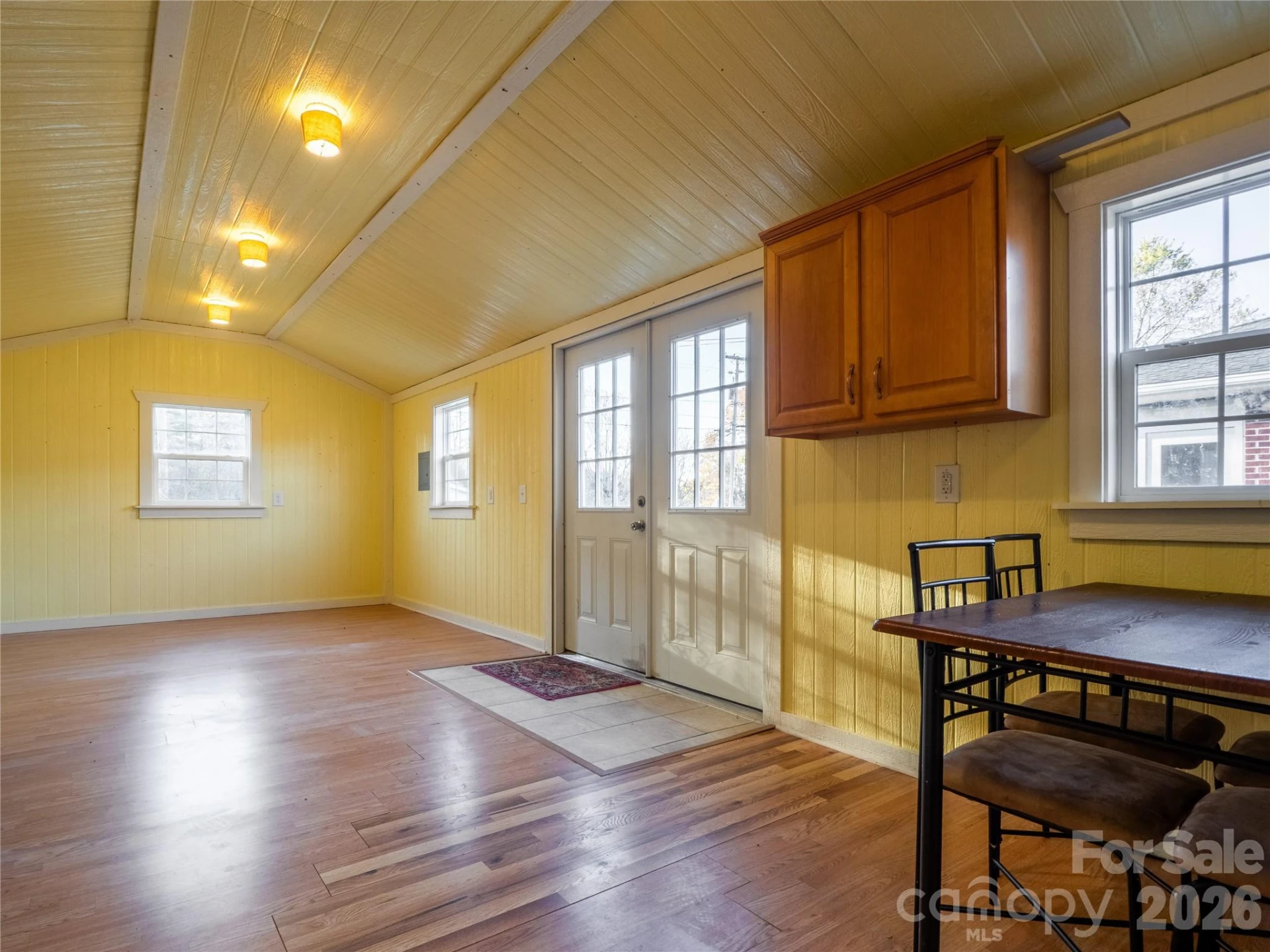 203 Oak Grove Road - Photo 22