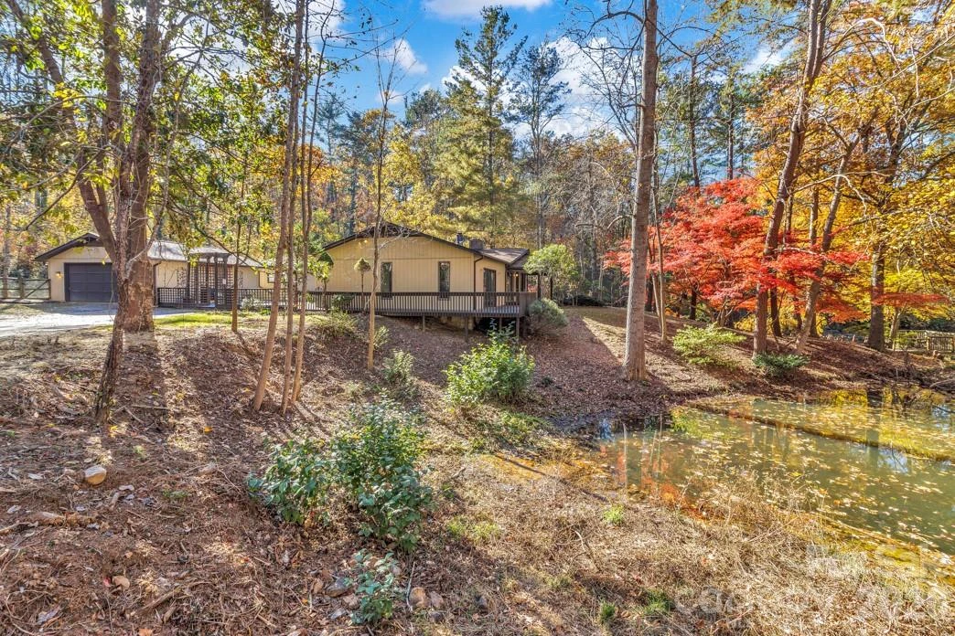 111 Hidden Pond Lane - Photo 2