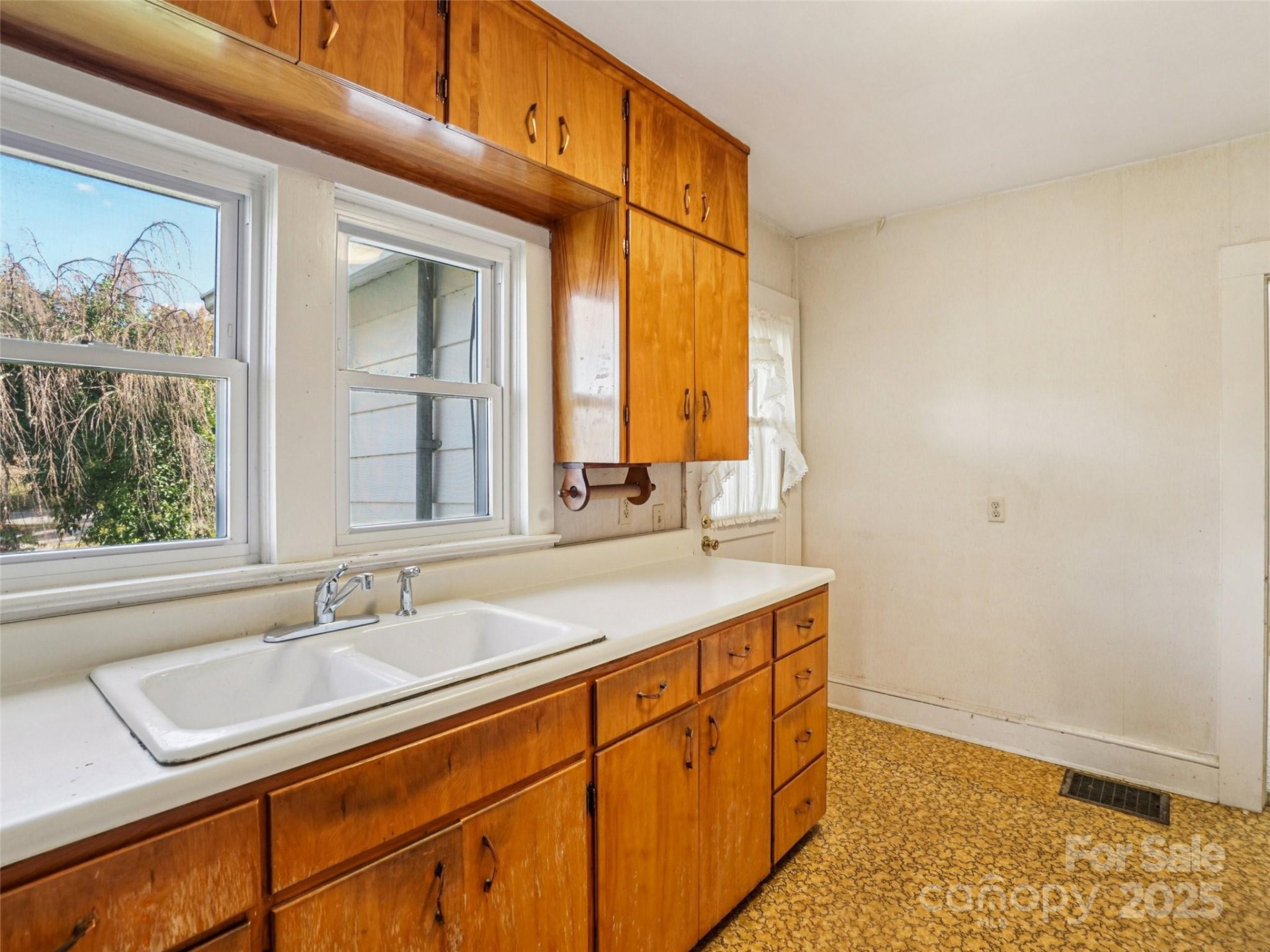 230 Main Street - Photo 9