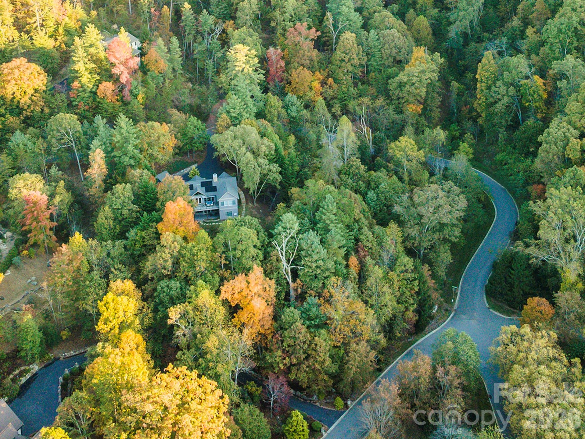 510 Sweetspire Ridge