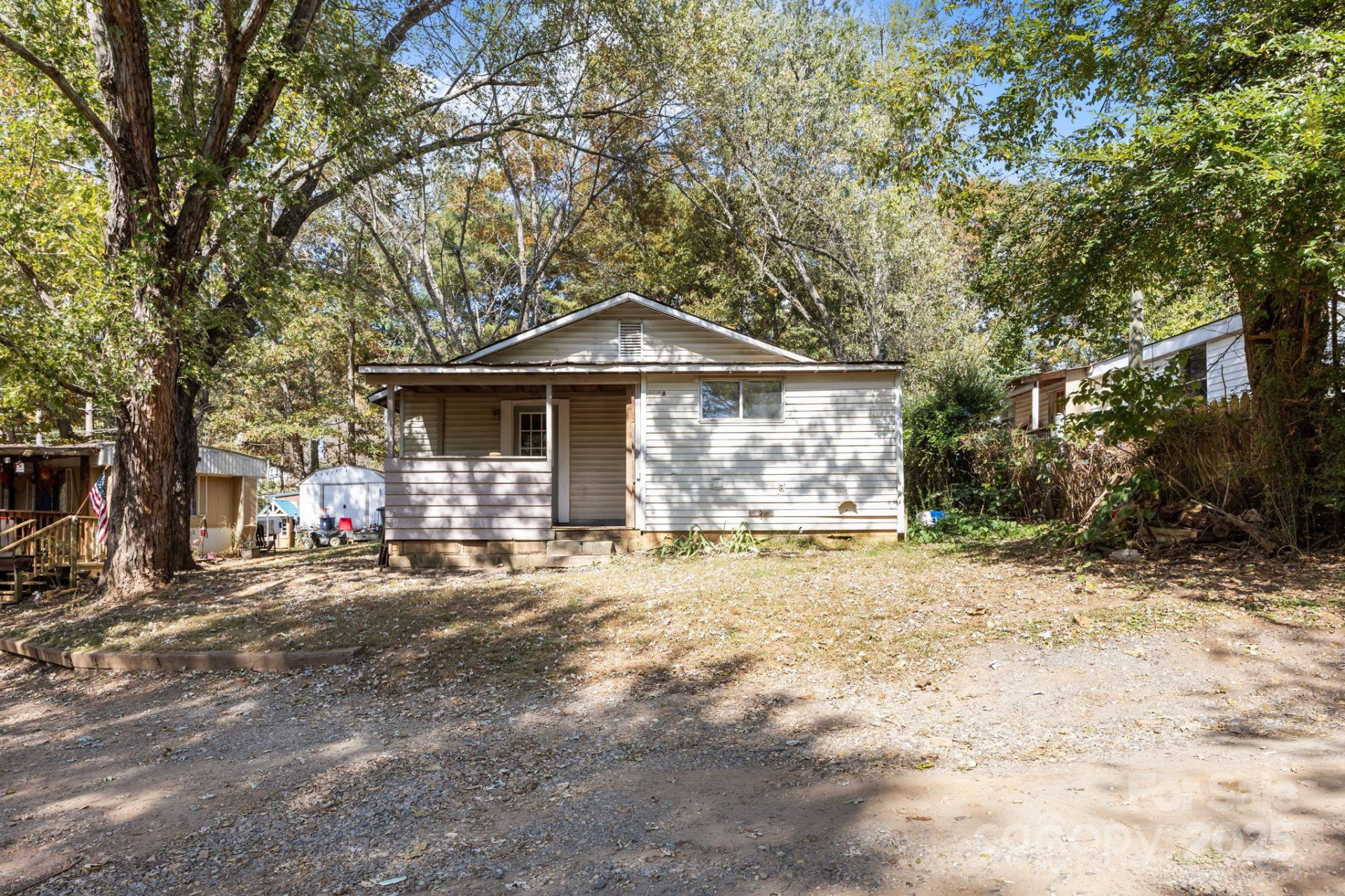 378 Emma Road - Photo 4