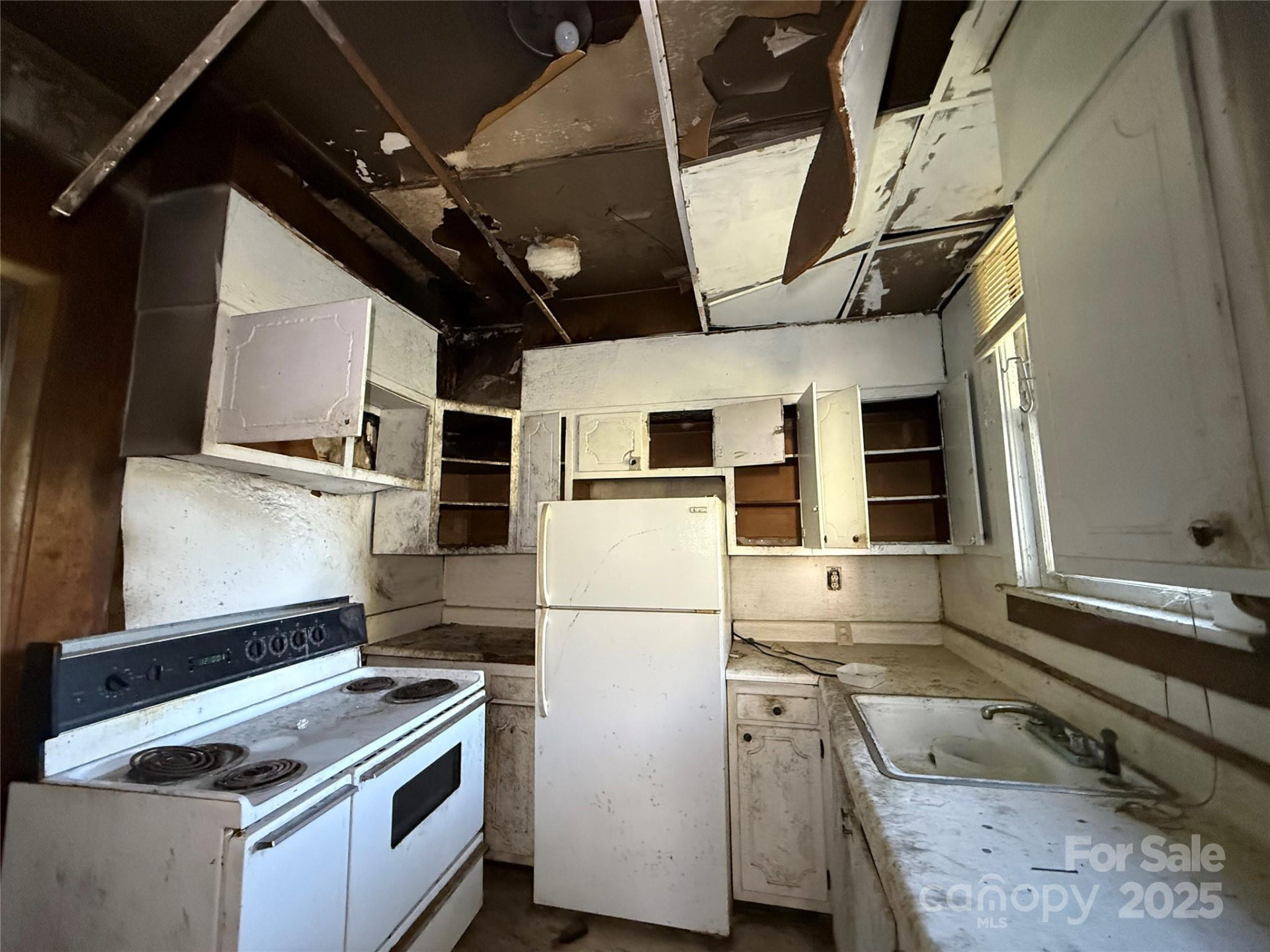 289 French Broad Avenue - Photo 19