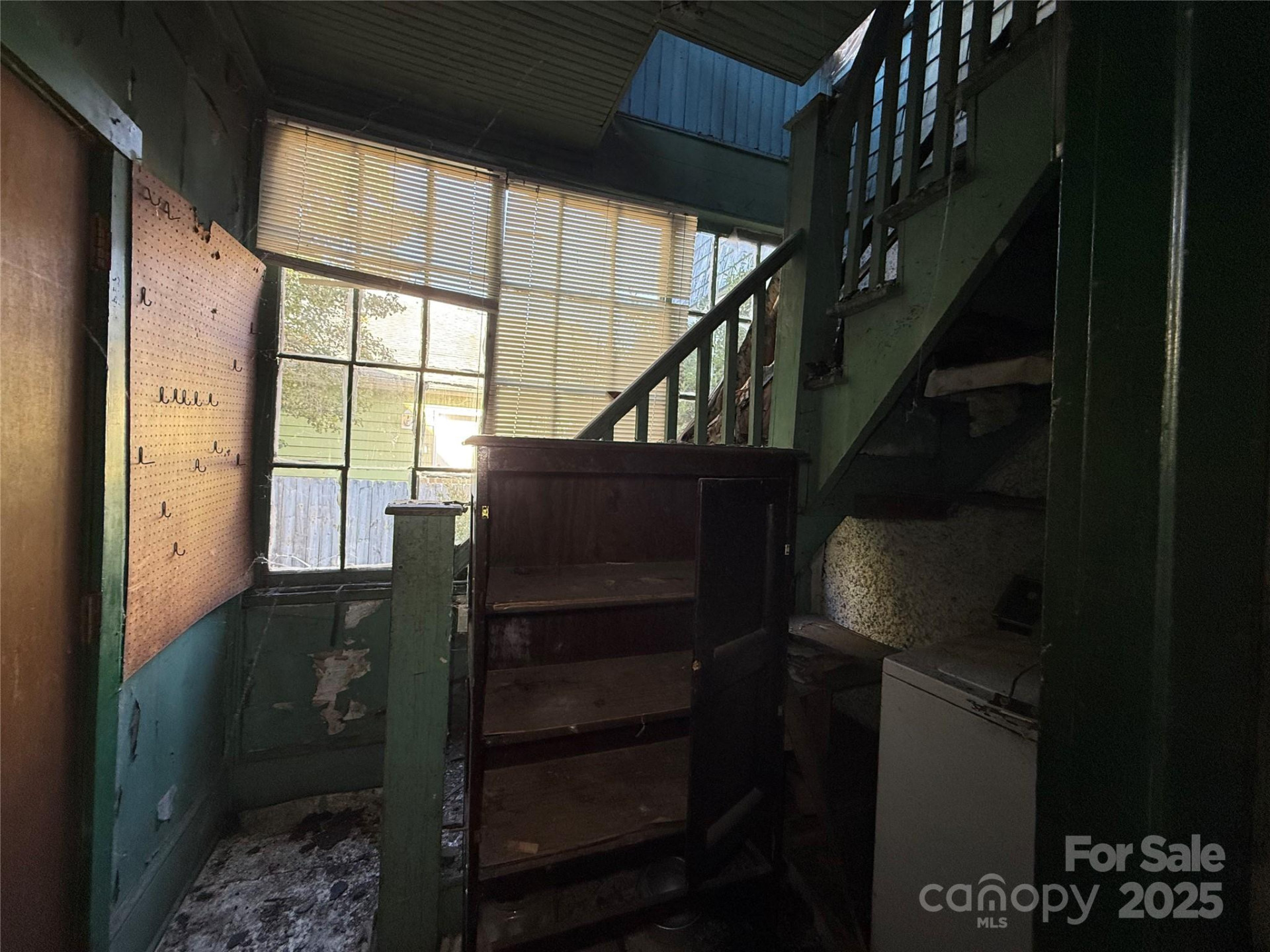 289 French Broad Avenue - Photo 20