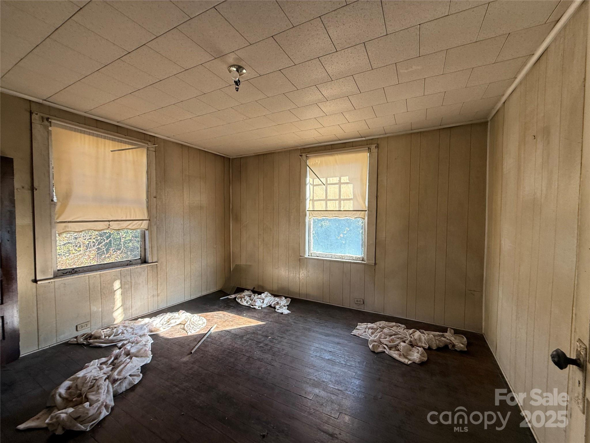 289 French Broad Avenue - Photo 24