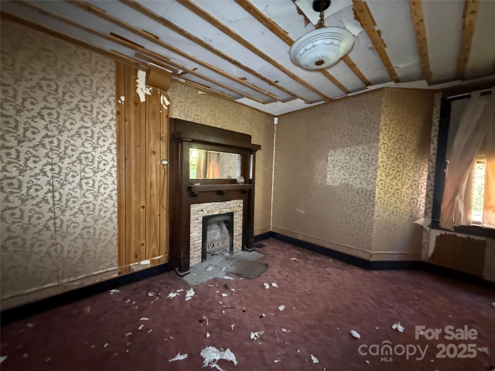 289 French Broad Avenue - Photo 6