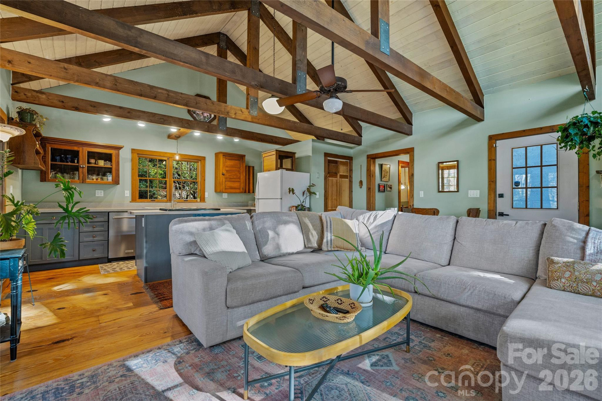 499 Poplar Drive - Photo 3