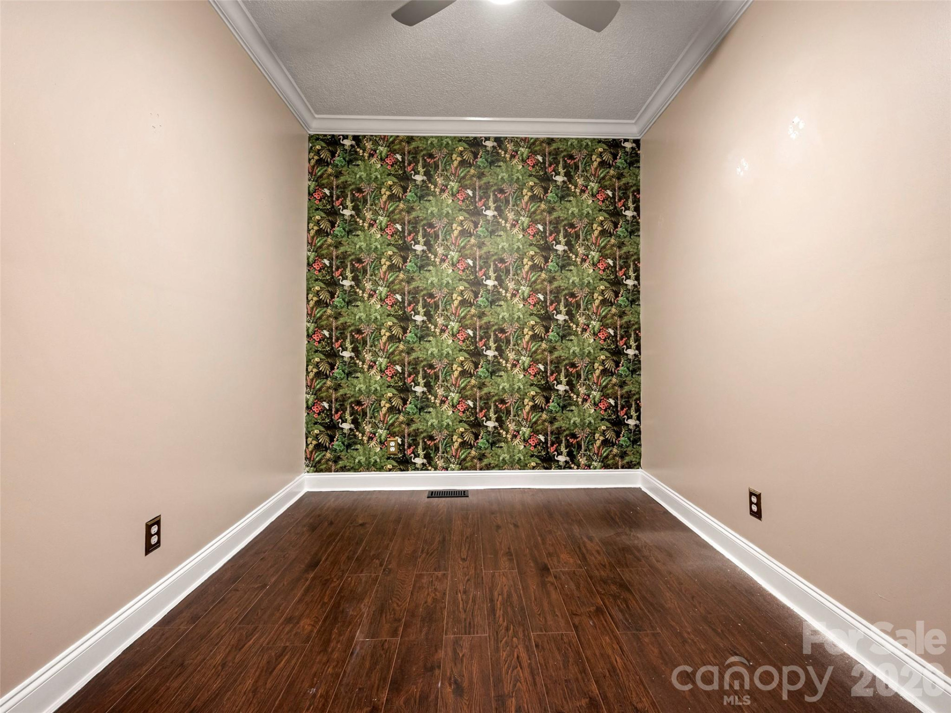 97 Meadowview Drive - Photo 18