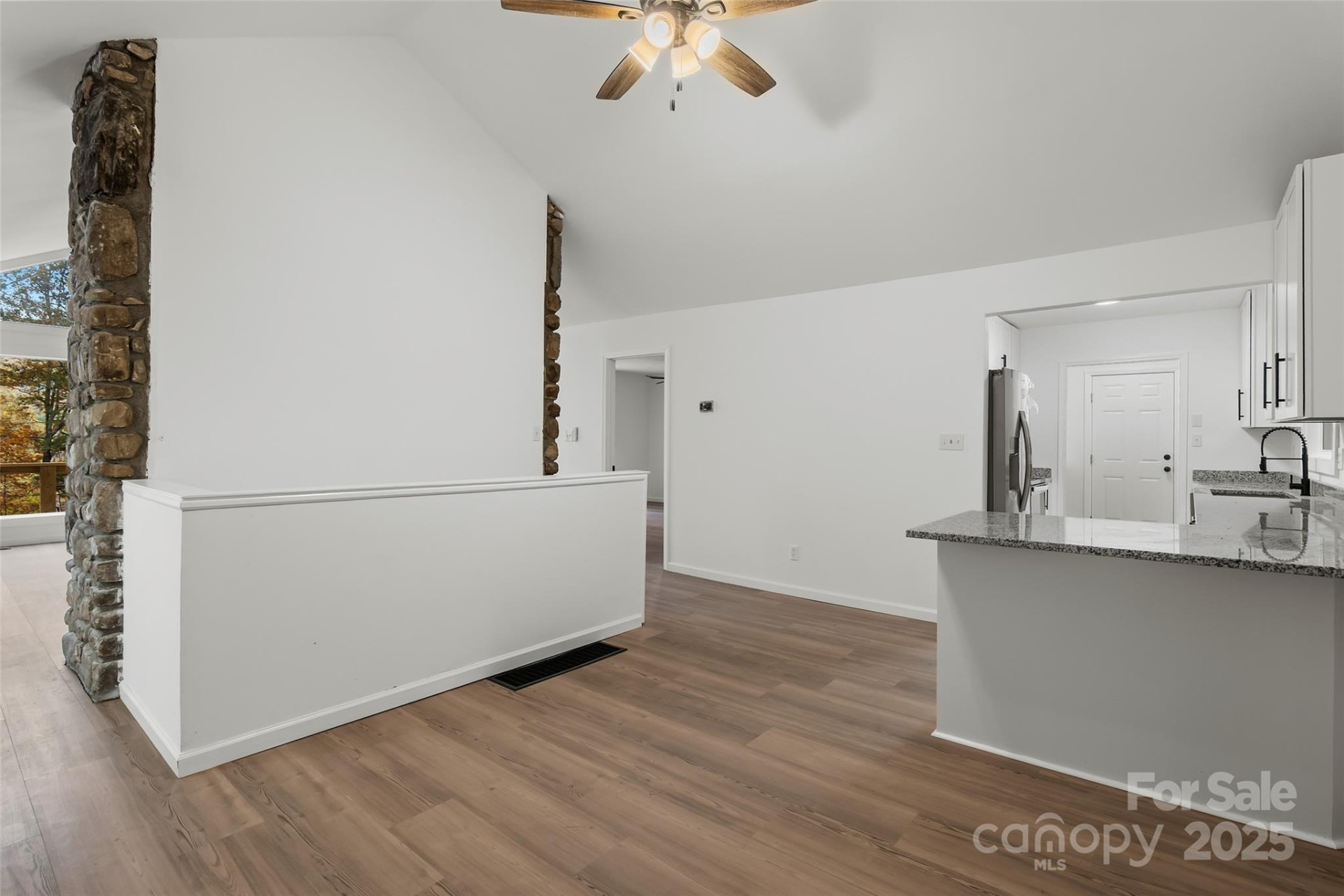 201 Cedarview Drive - Photo 12