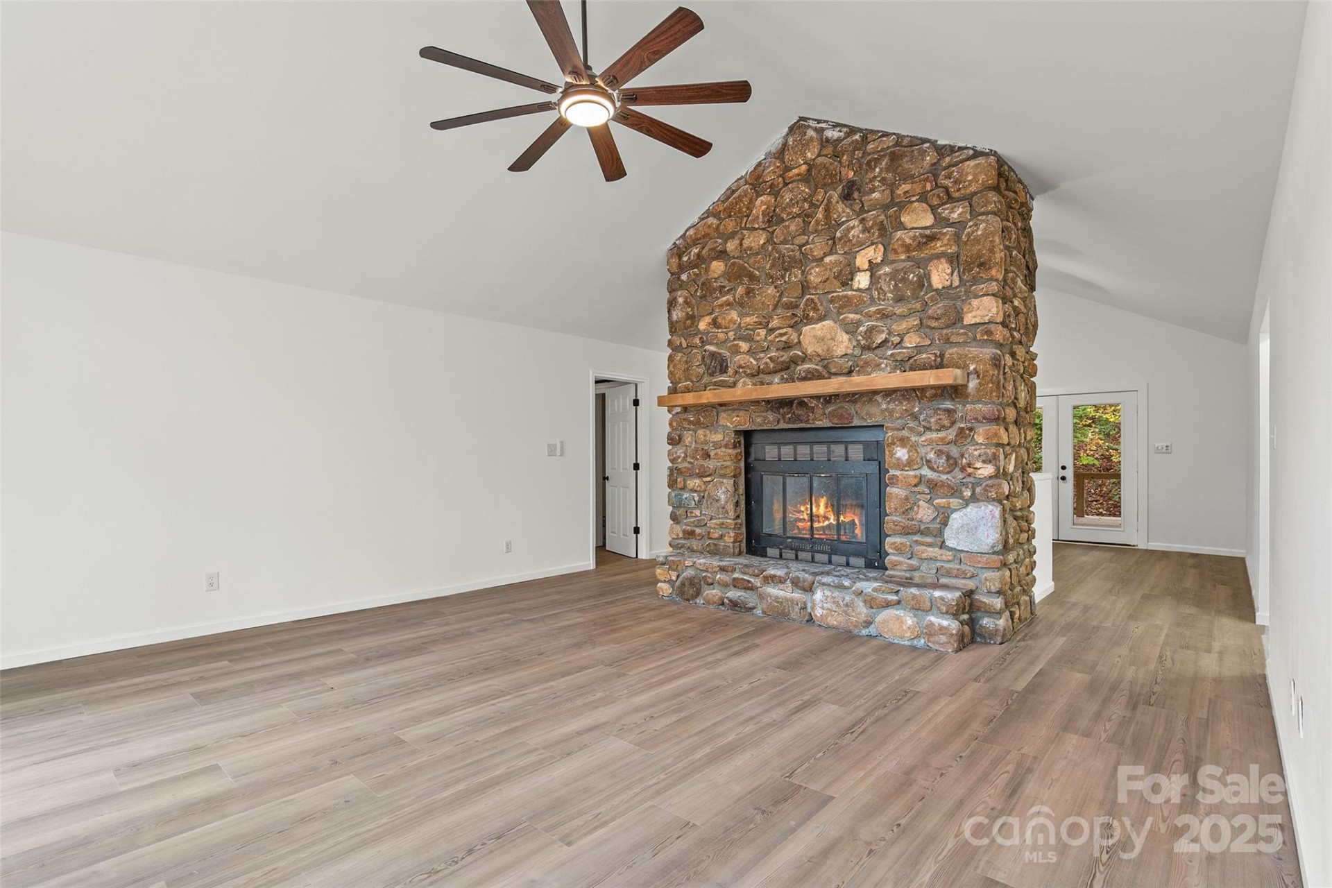 201 Cedarview Drive - Photo 7