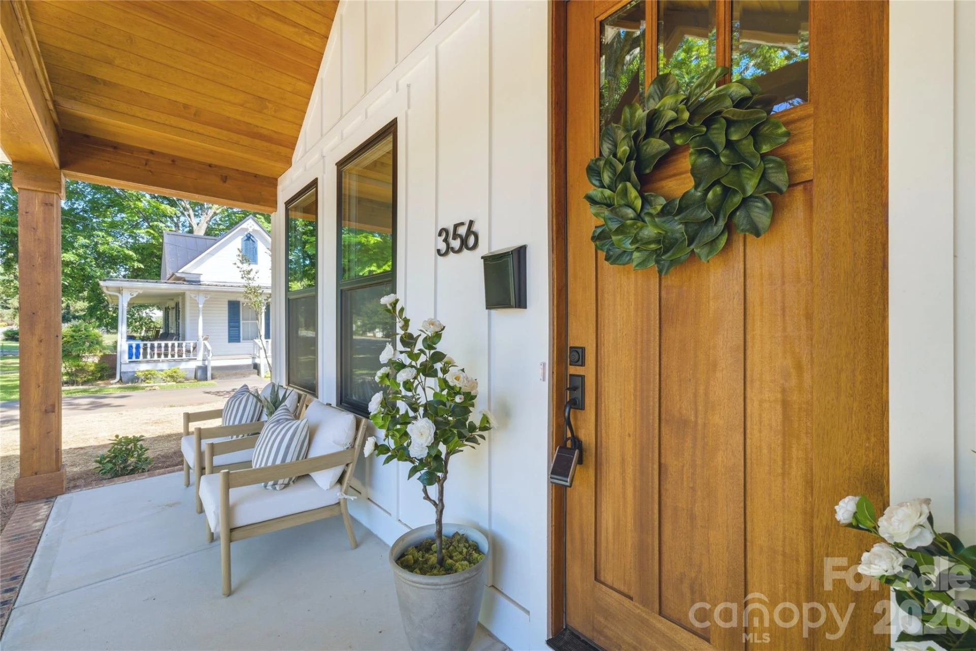 356 Main Street - Photo 2