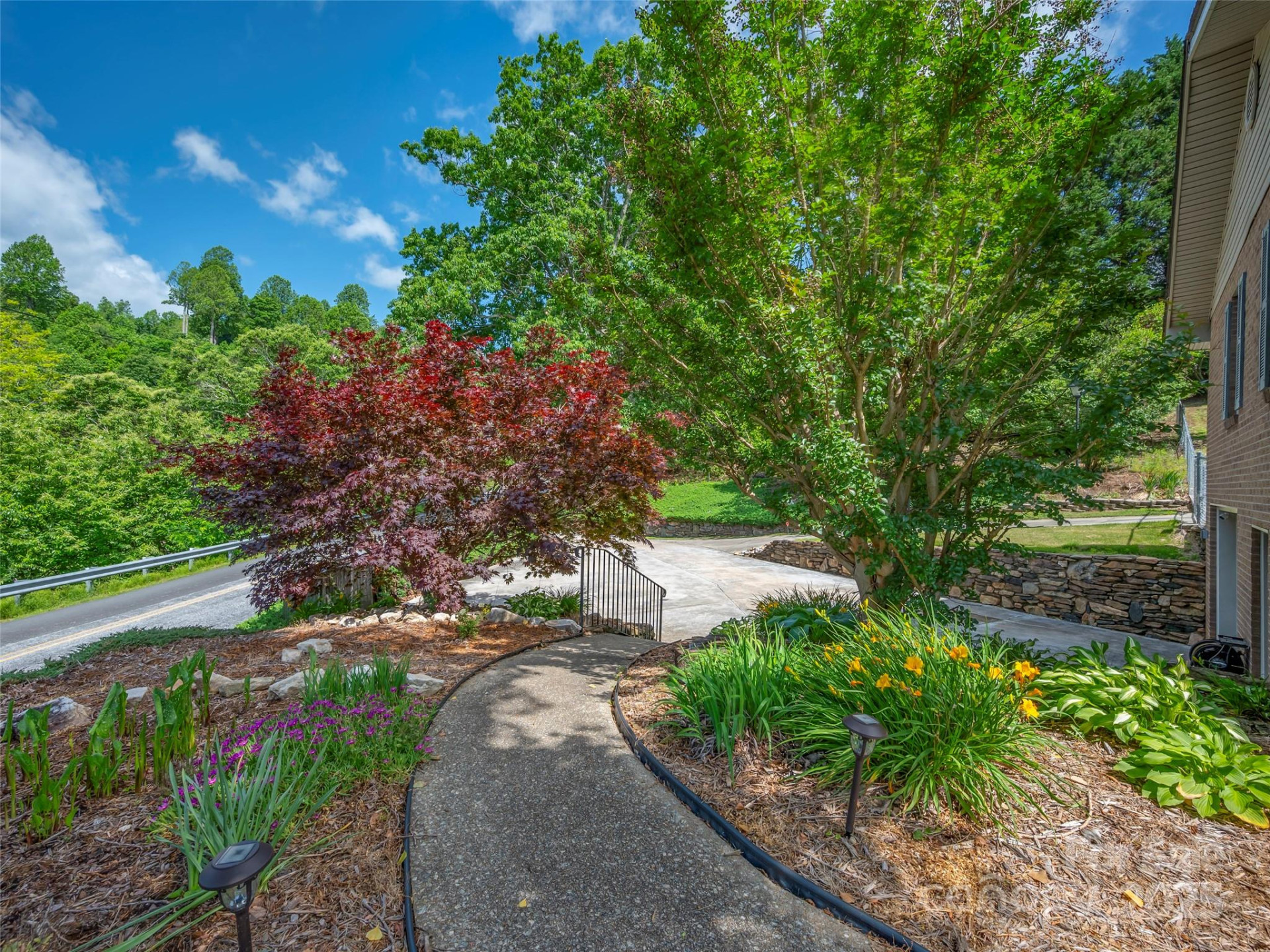 418 Mountain Page Road - Photo 37