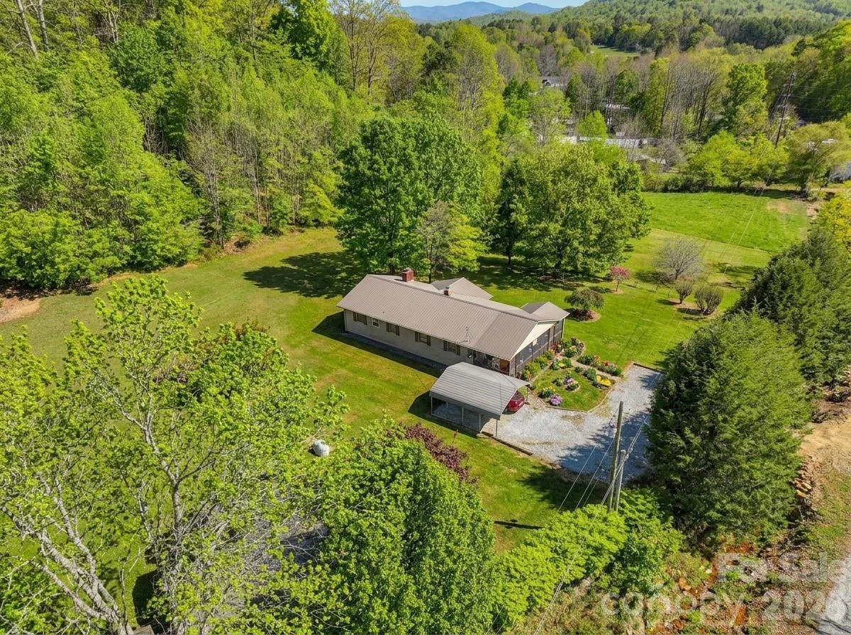136 Roaring Spout Lane - Photo 5