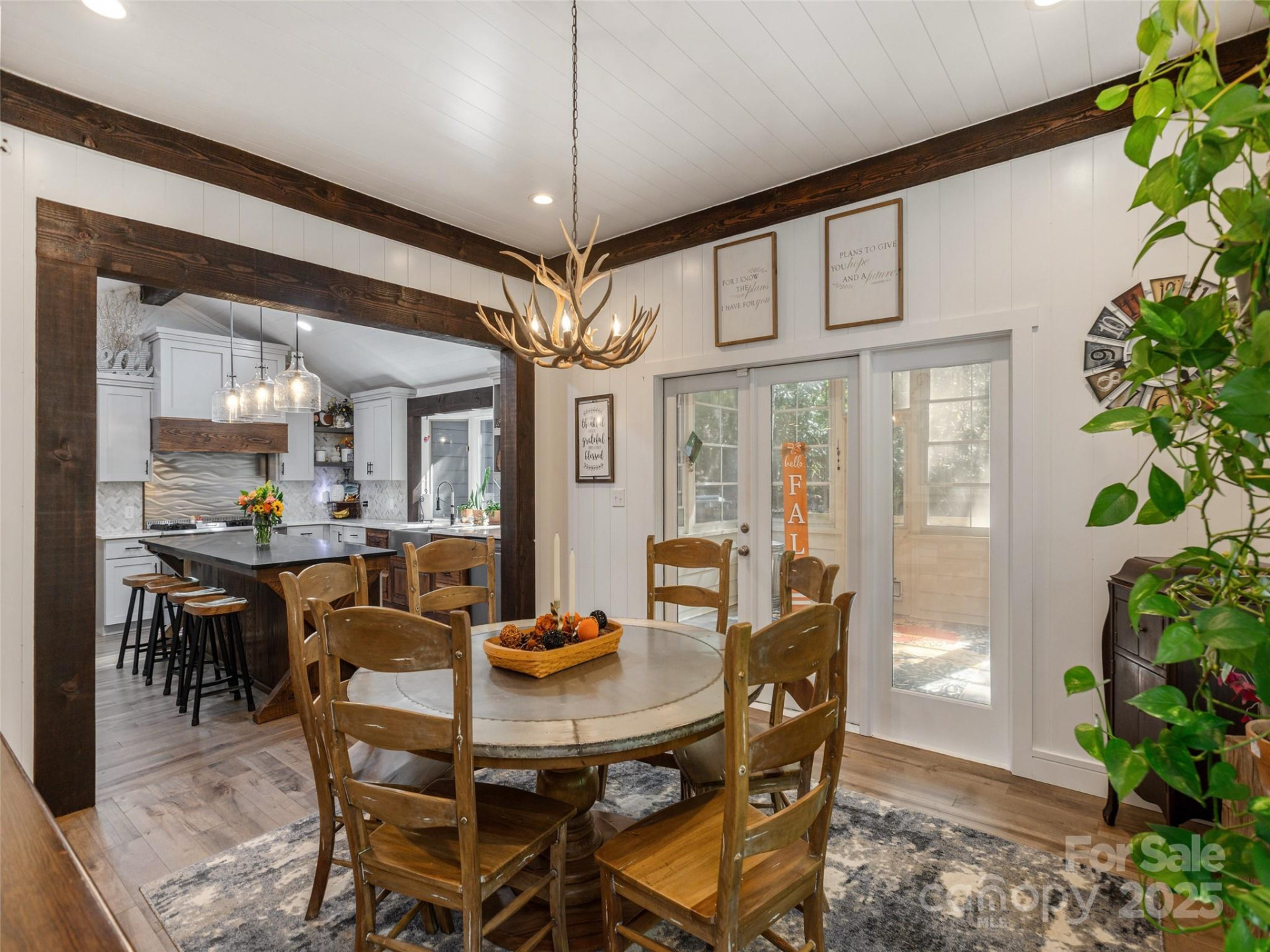 1320 Campbell Drive - Photo 13