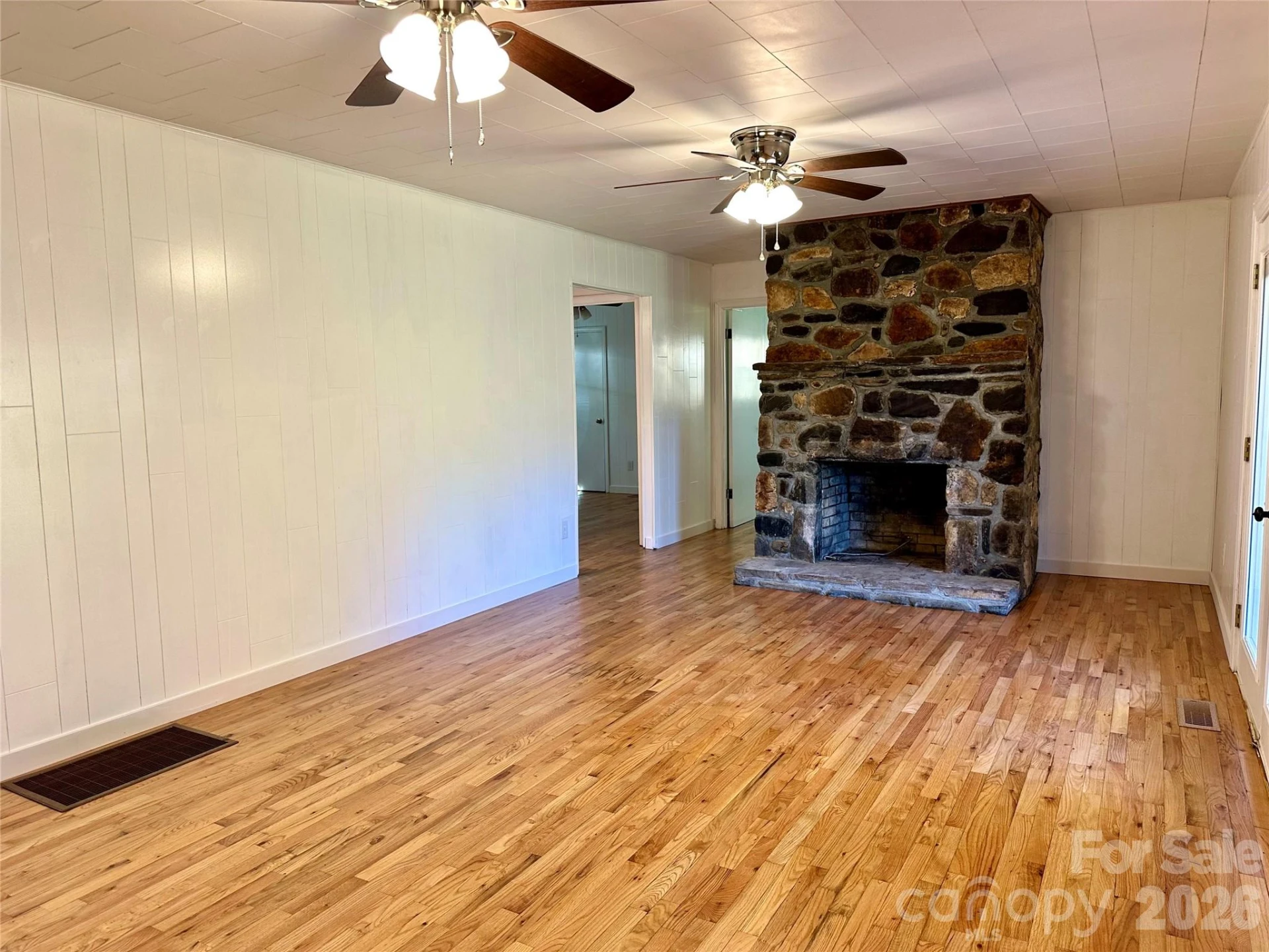 208 Murdock Road - Photo 36