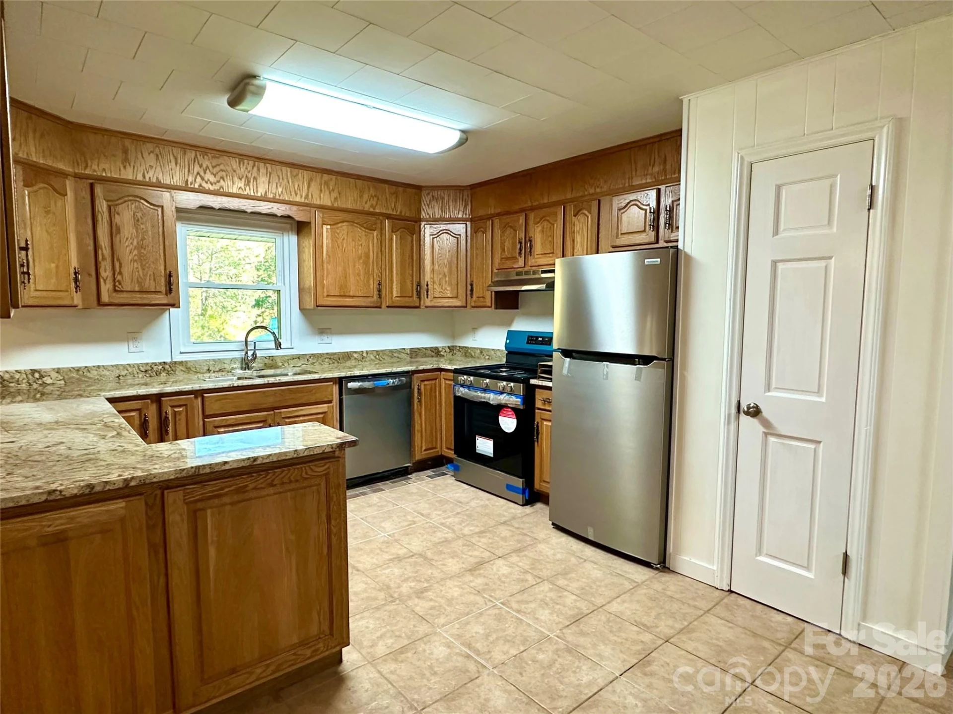 208 Murdock Road - Photo 16