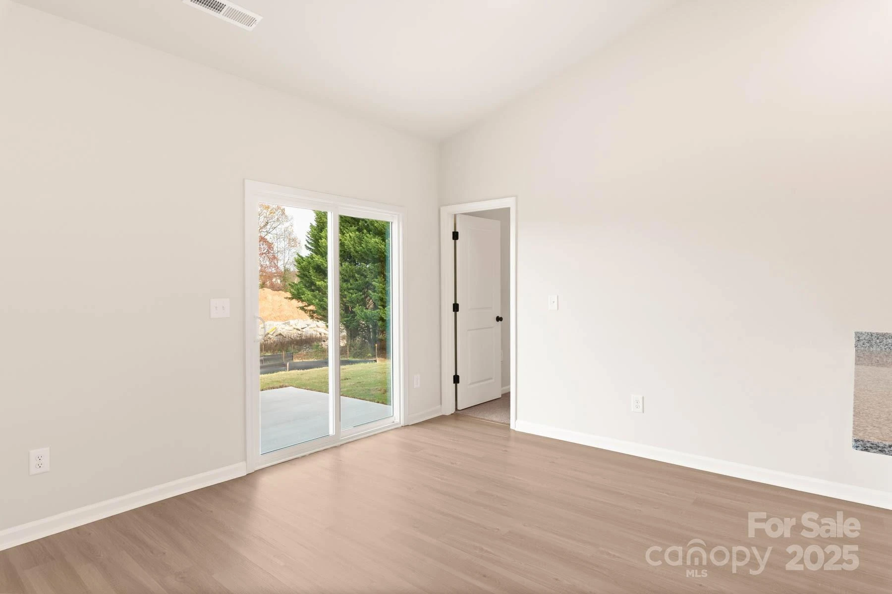 3337 Strong Box Lane - Photo 3