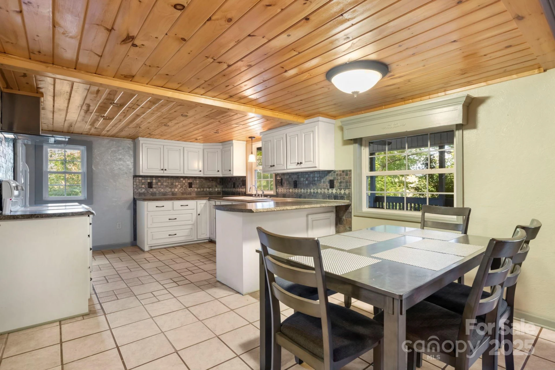 820 Peacehaven Place - Photo 24