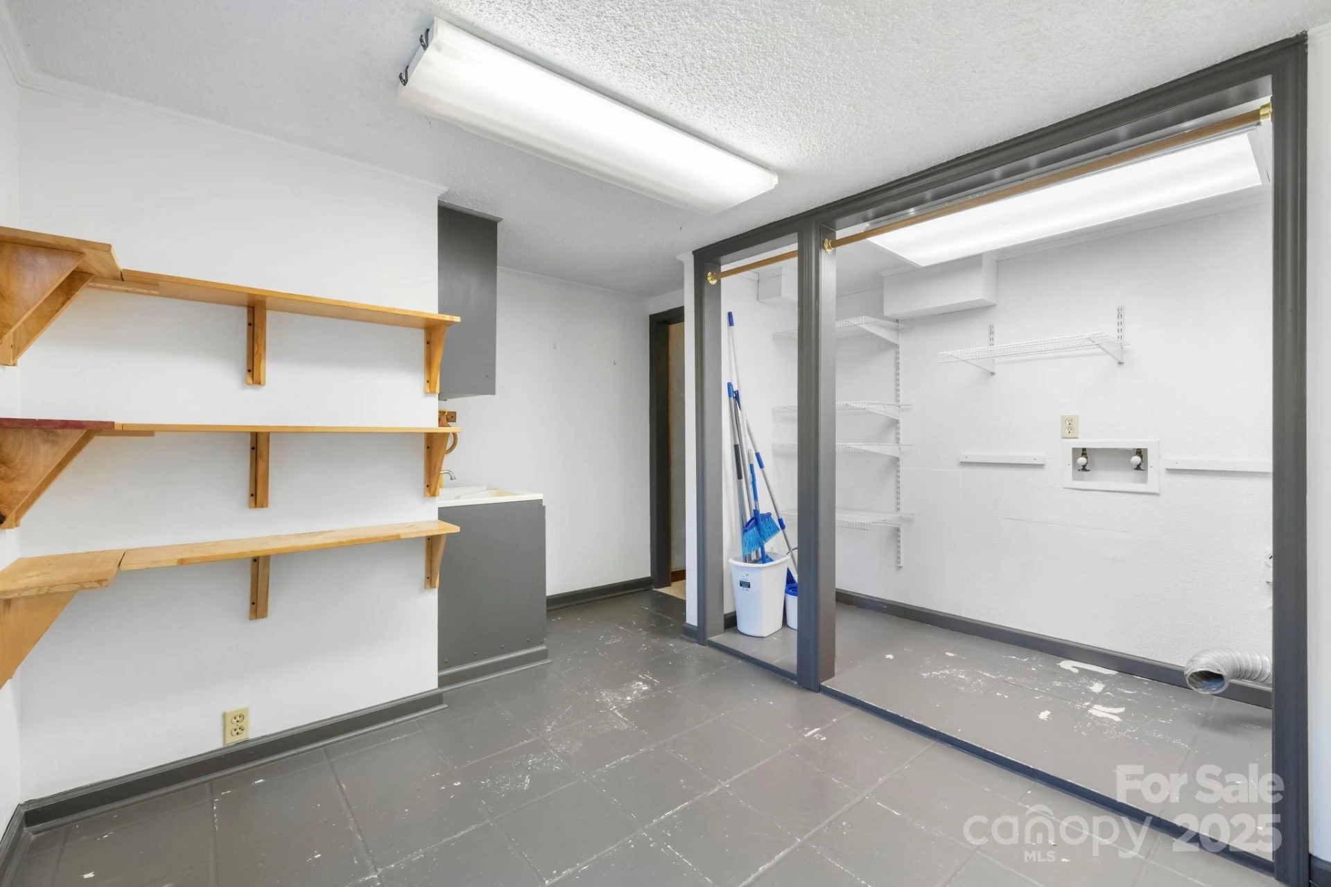 820 Peacehaven Place - Photo 33