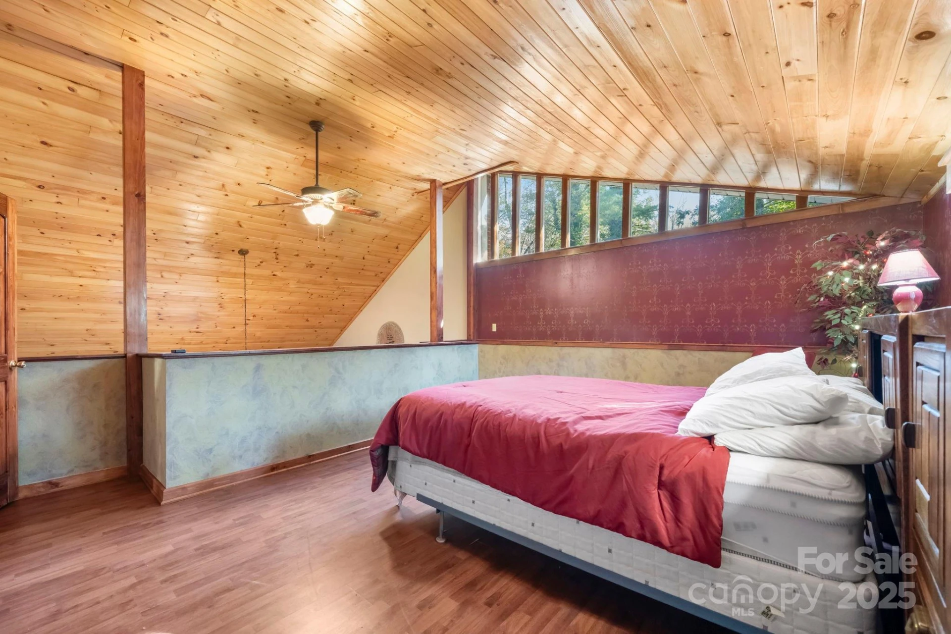 820 Peacehaven Place - Photo 39
