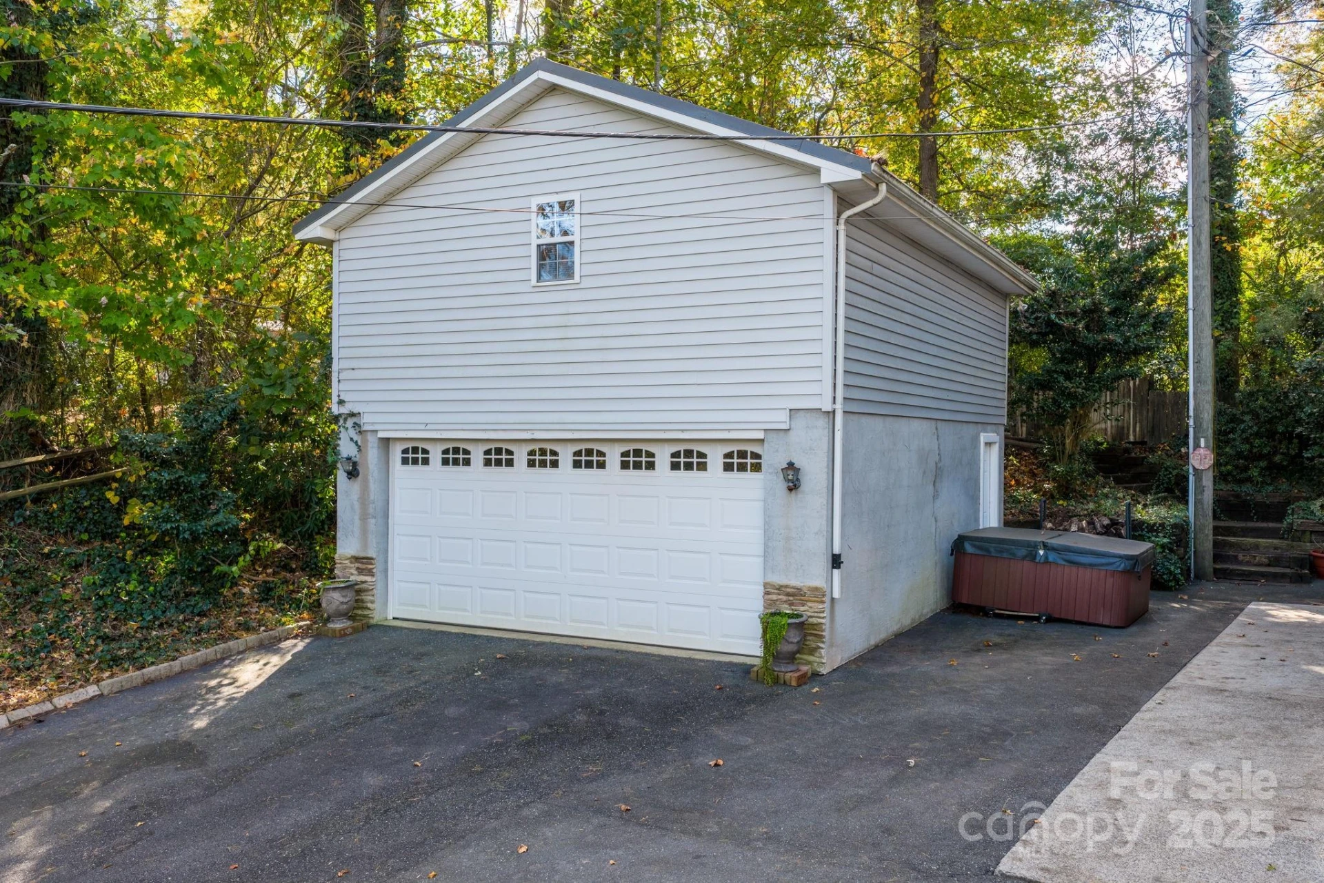 820 Peacehaven Place - Photo 5