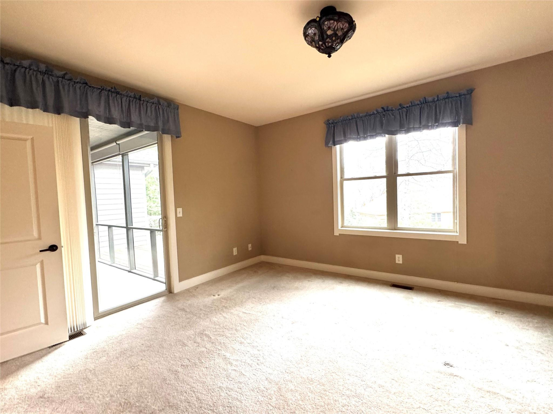 894 Dunroy Drive - Photo 37