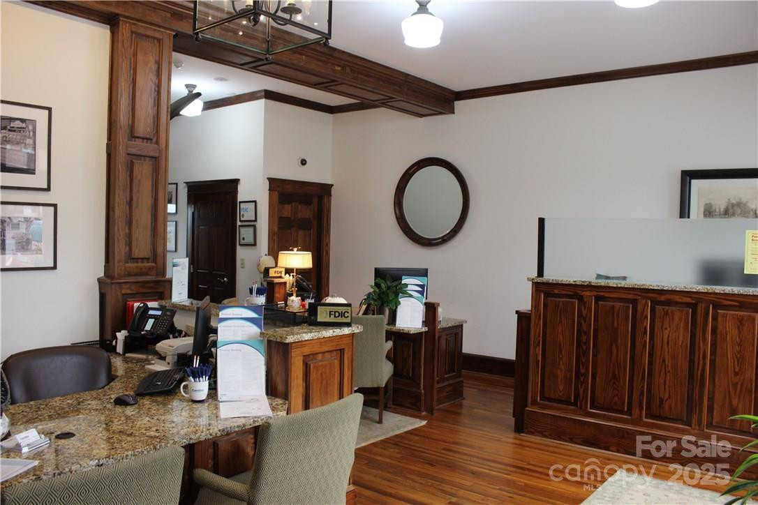 218 Main Street - Photo 4