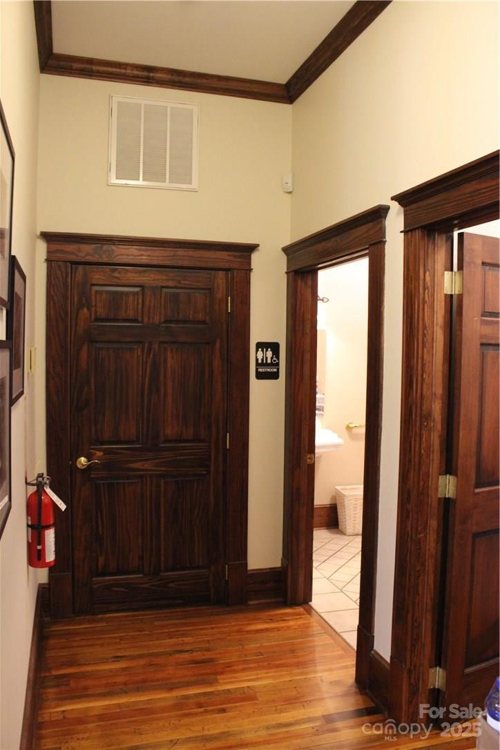 218 Main Street - Photo 9