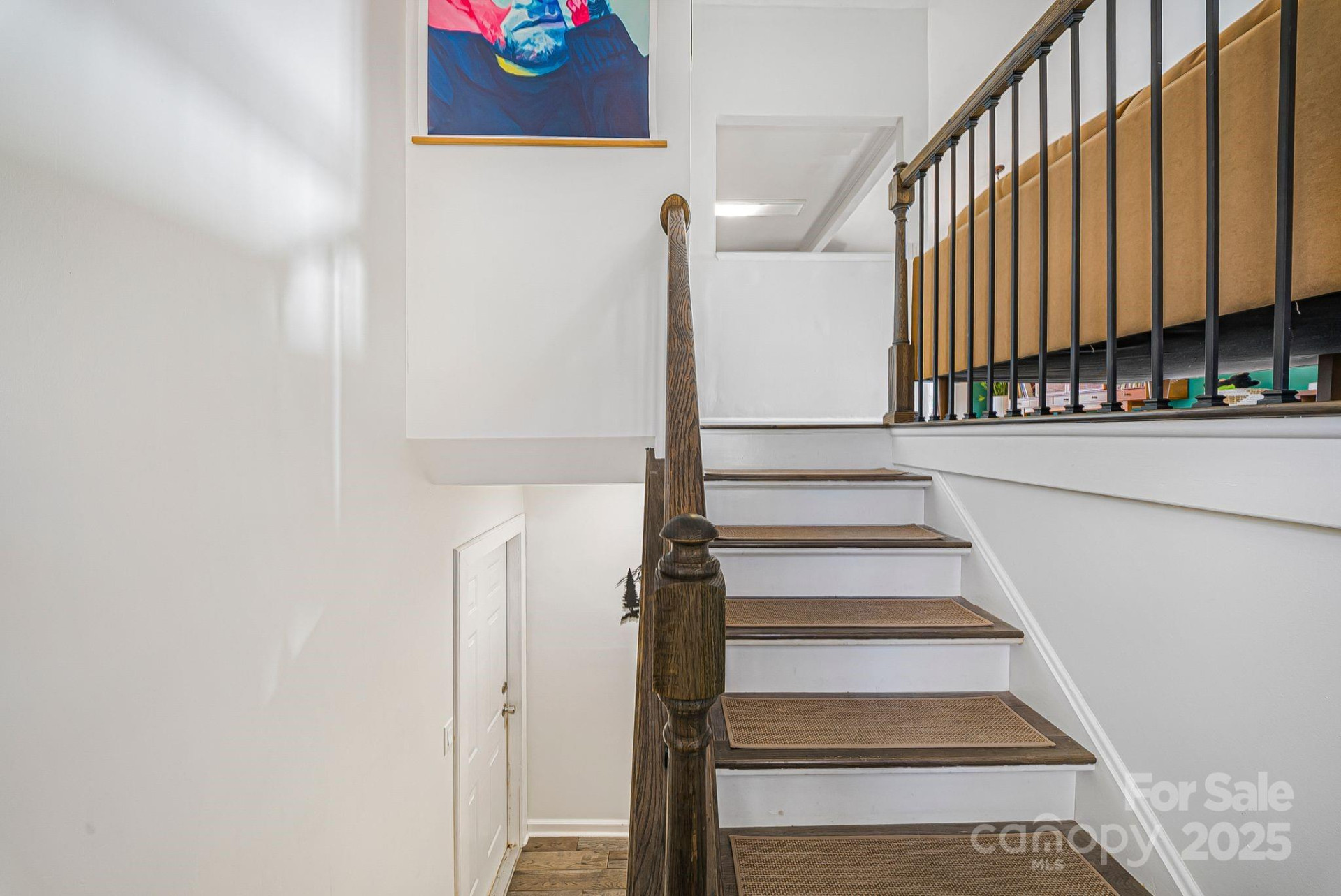 16 Woodfield Road - Photo 2