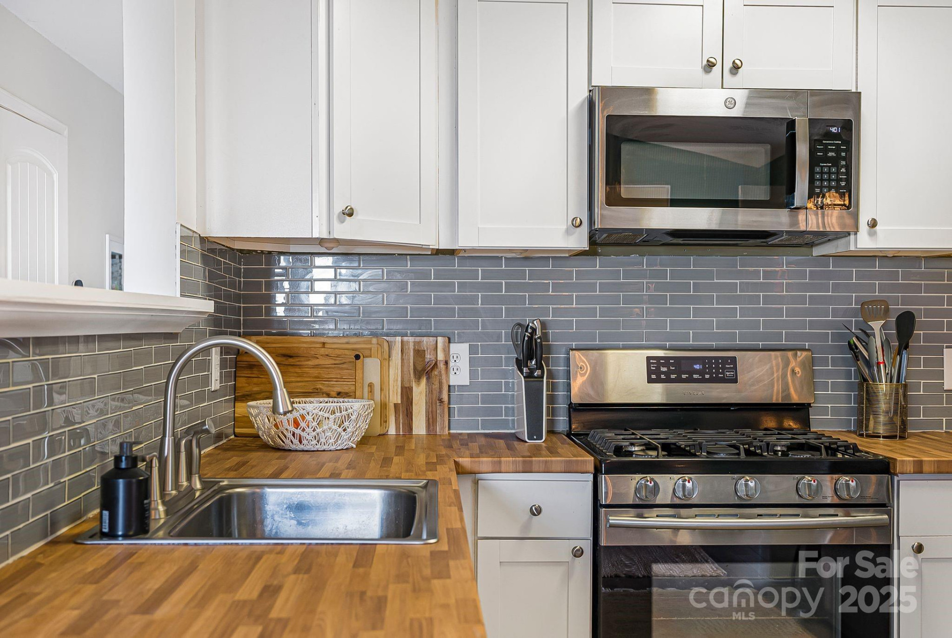 16 Woodfield Road - Photo 12