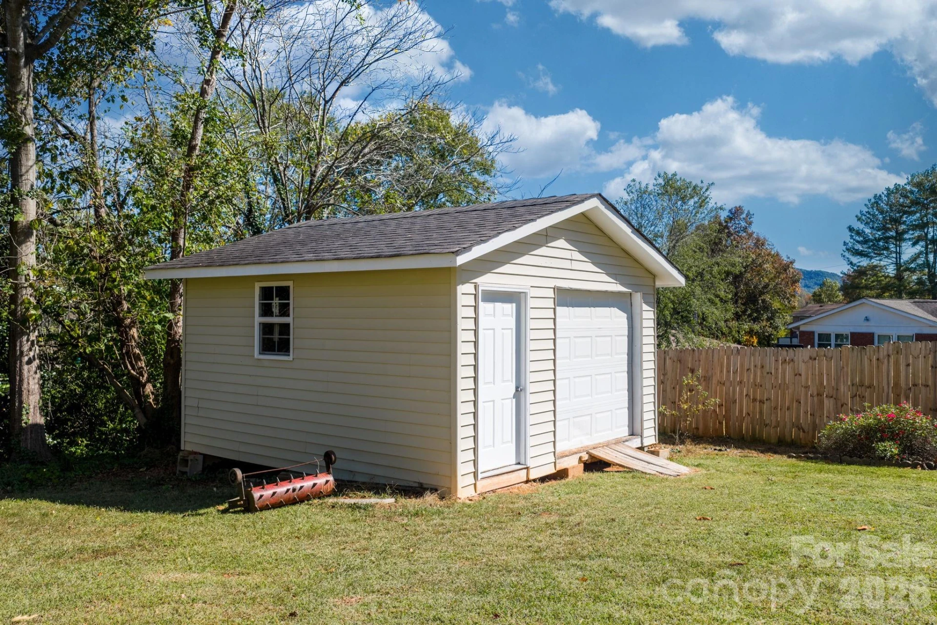 102 Castlegate Drive - Photo 35