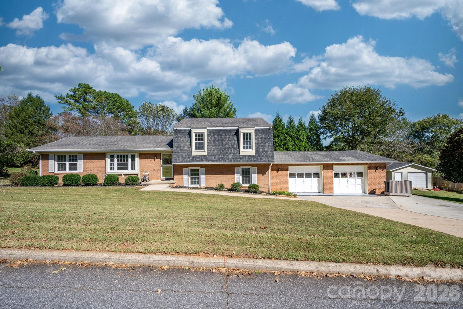102 Castlegate Drive - Photo 42