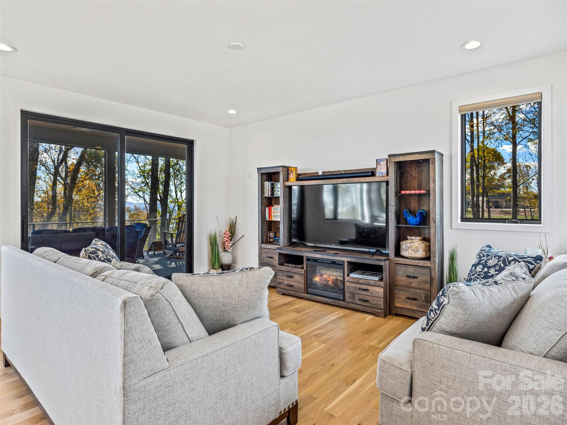 15 Laurel Ledge Way - Photo 8