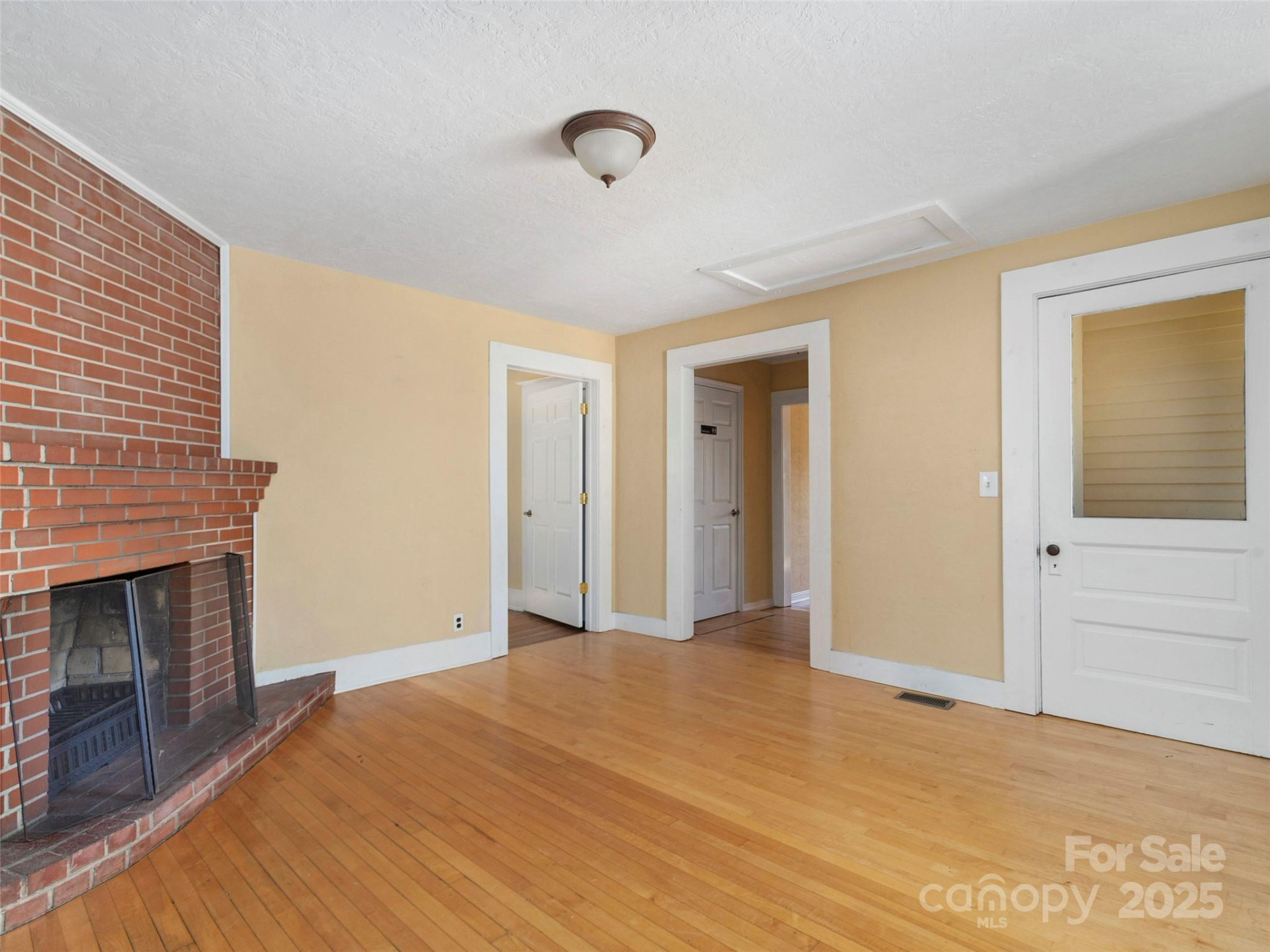 99 Walnut Street - Photo 11