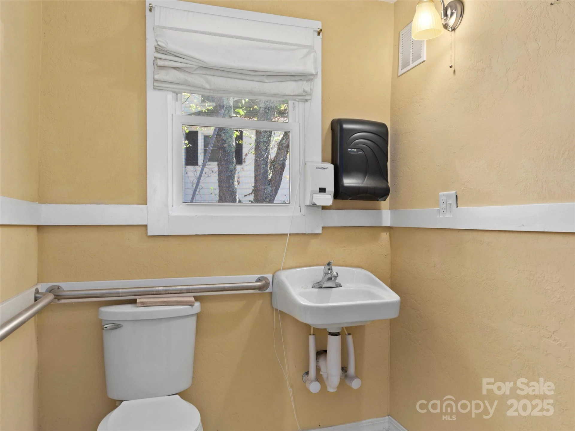 99 Walnut Street - Photo 10