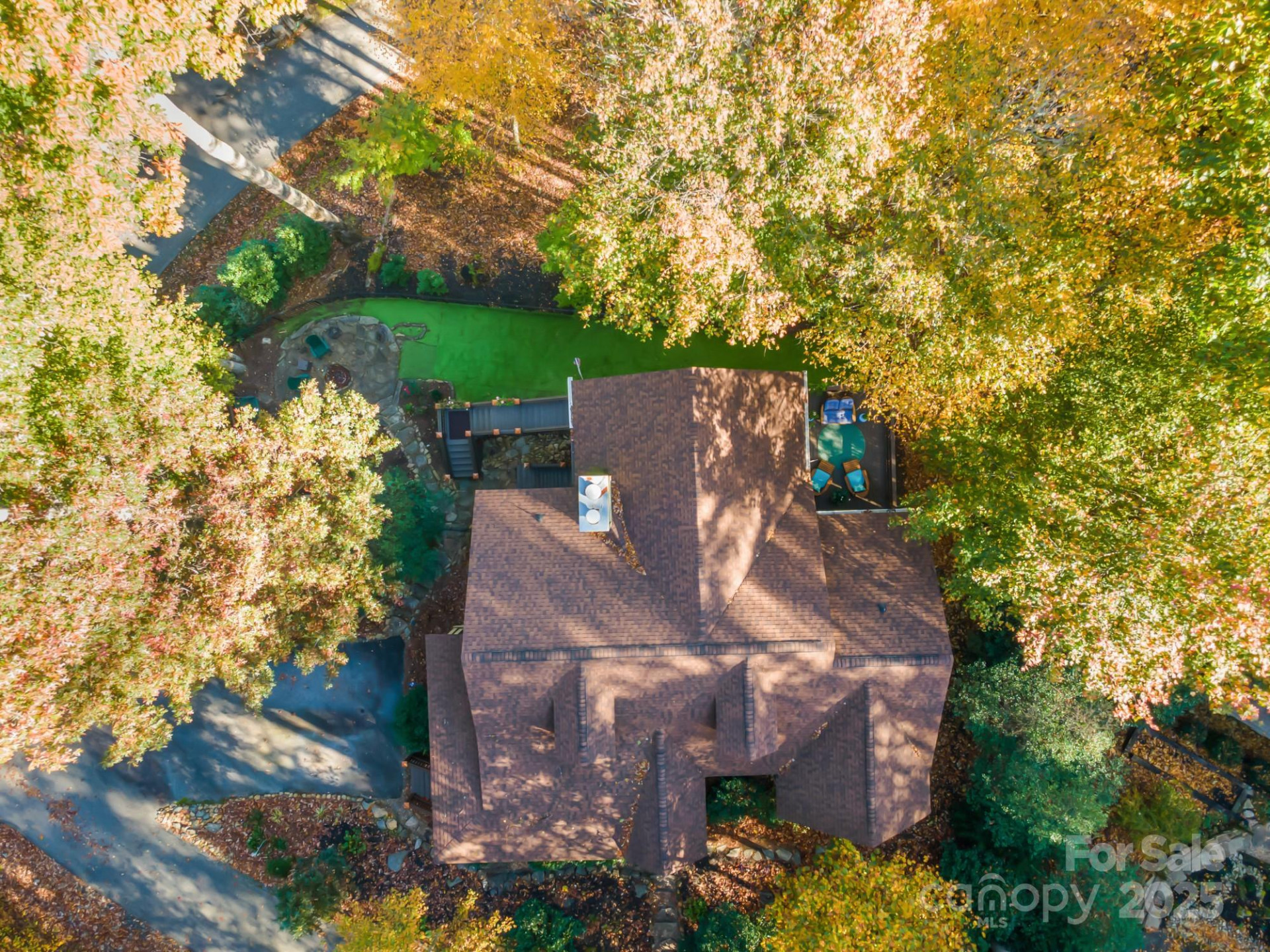 325 Hedgewood Drive - Photo 40