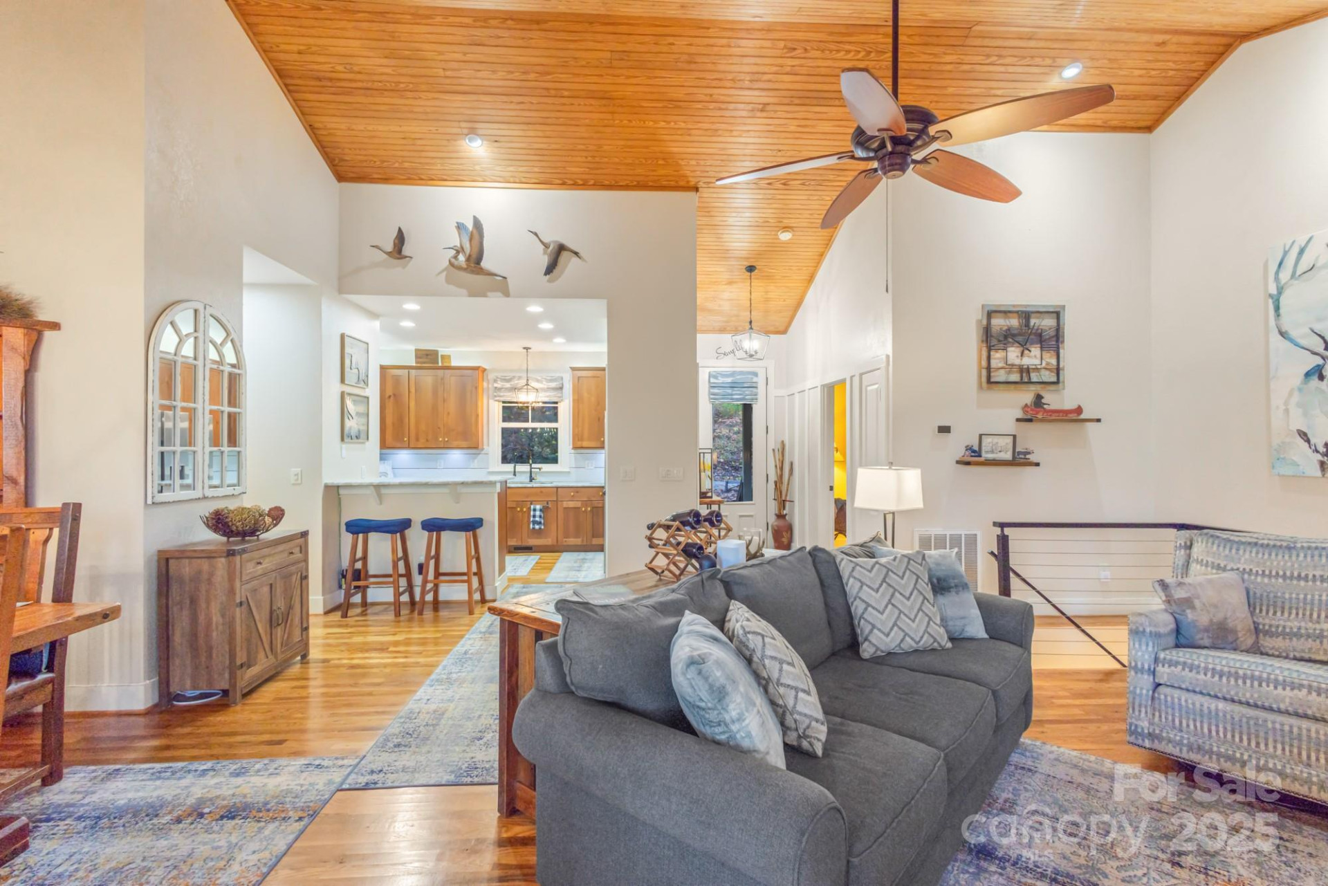 325 Hedgewood Drive - Photo 7