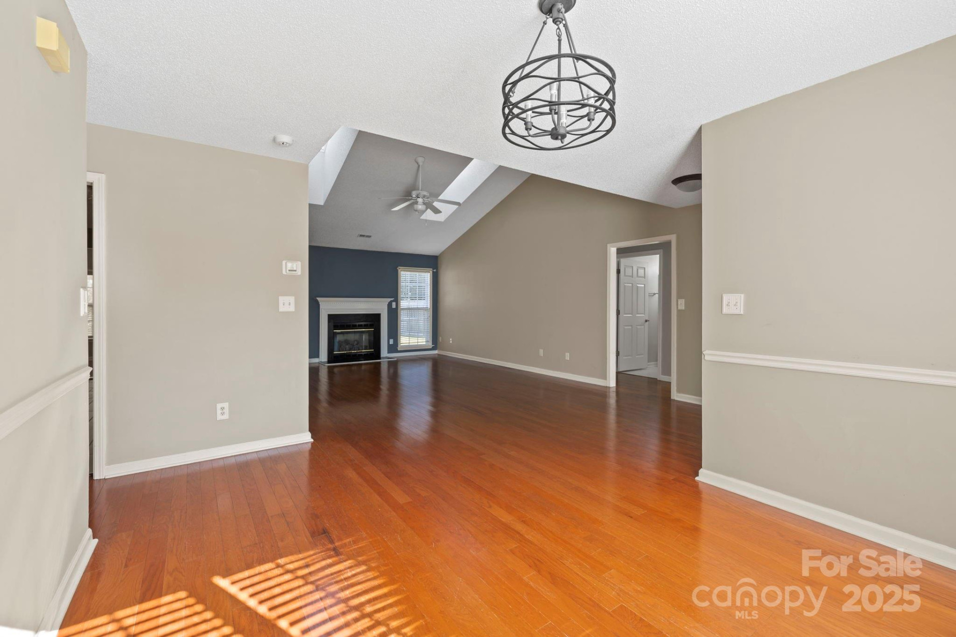 24 Meadow Pathway Drive - Photo 11