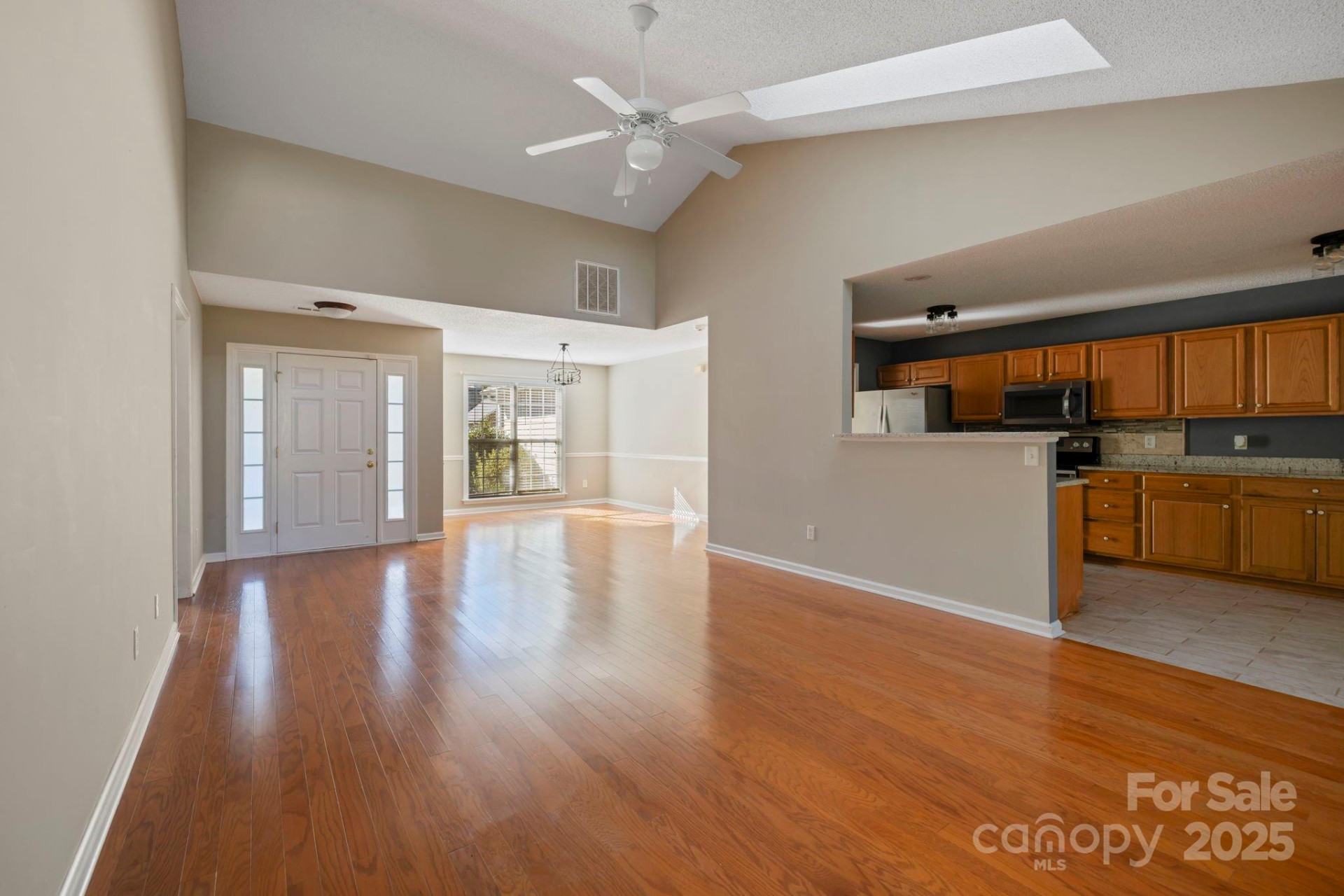 24 Meadow Pathway Drive - Photo 5