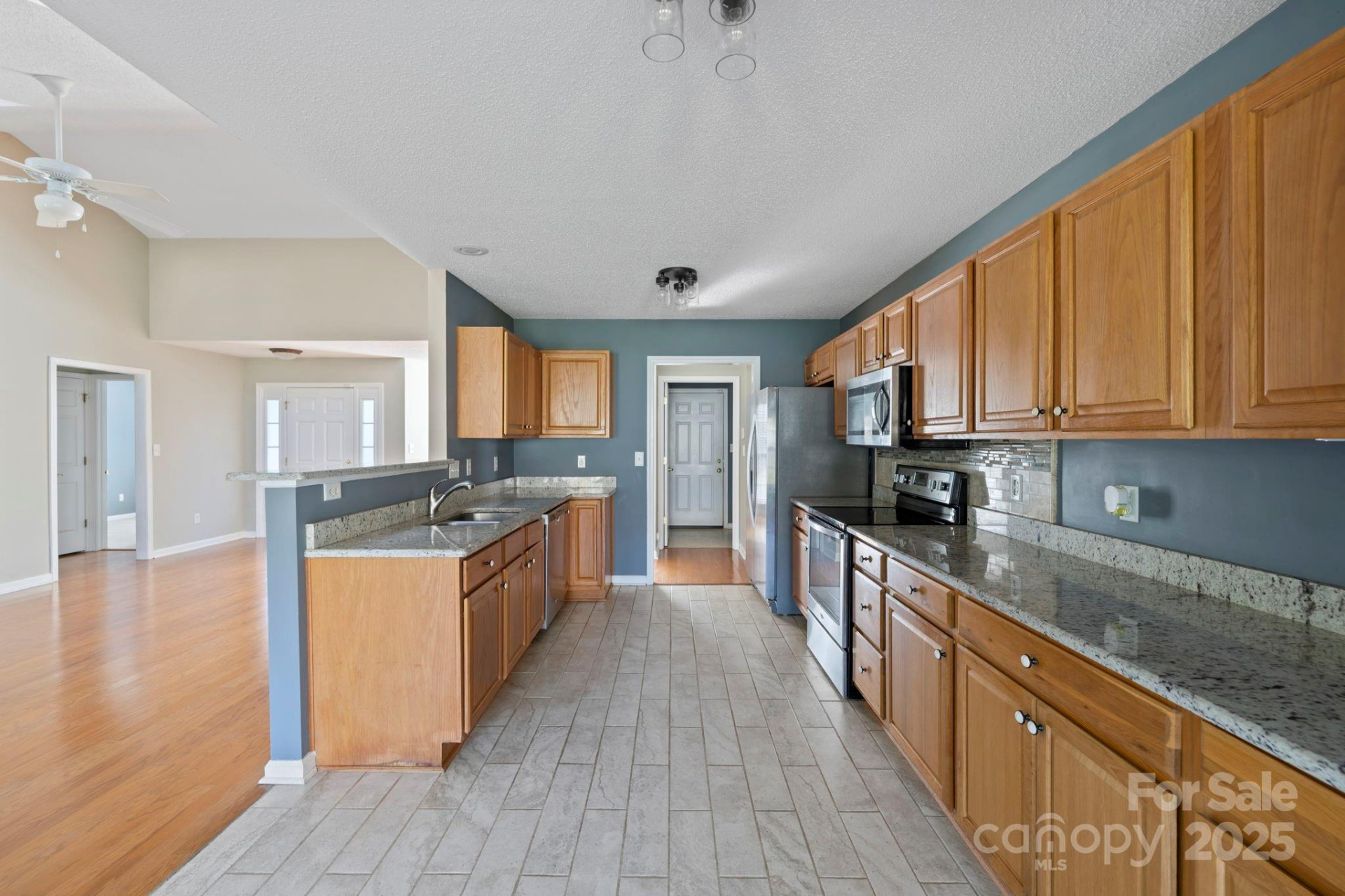 24 Meadow Pathway Drive - Photo 7
