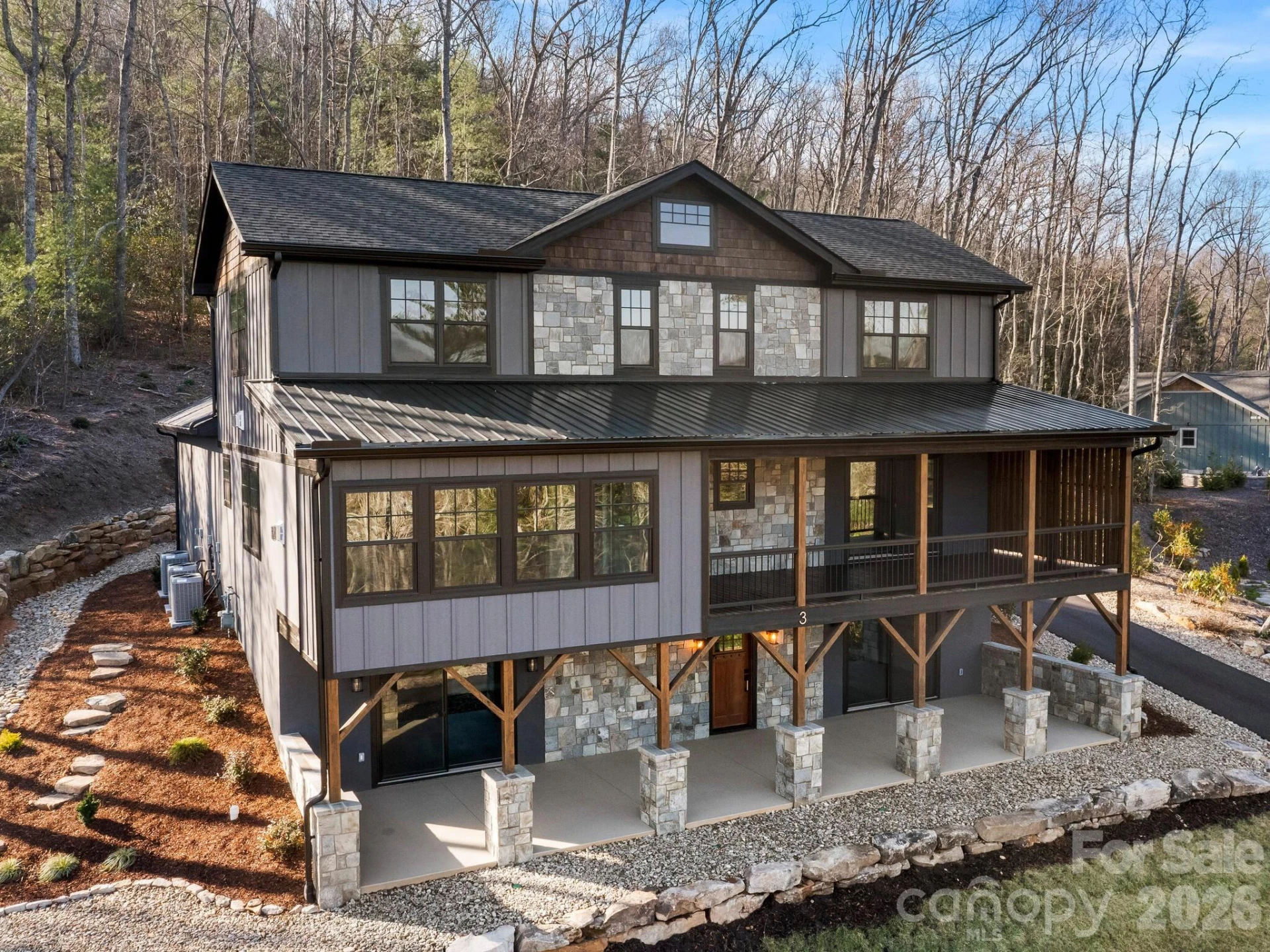 3 Erin Glen Court