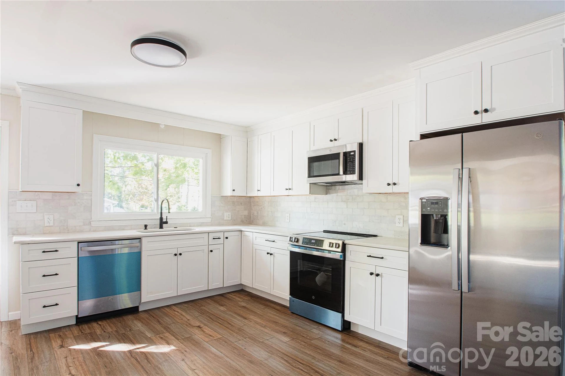 719 Avondale Avenue - Photo 11