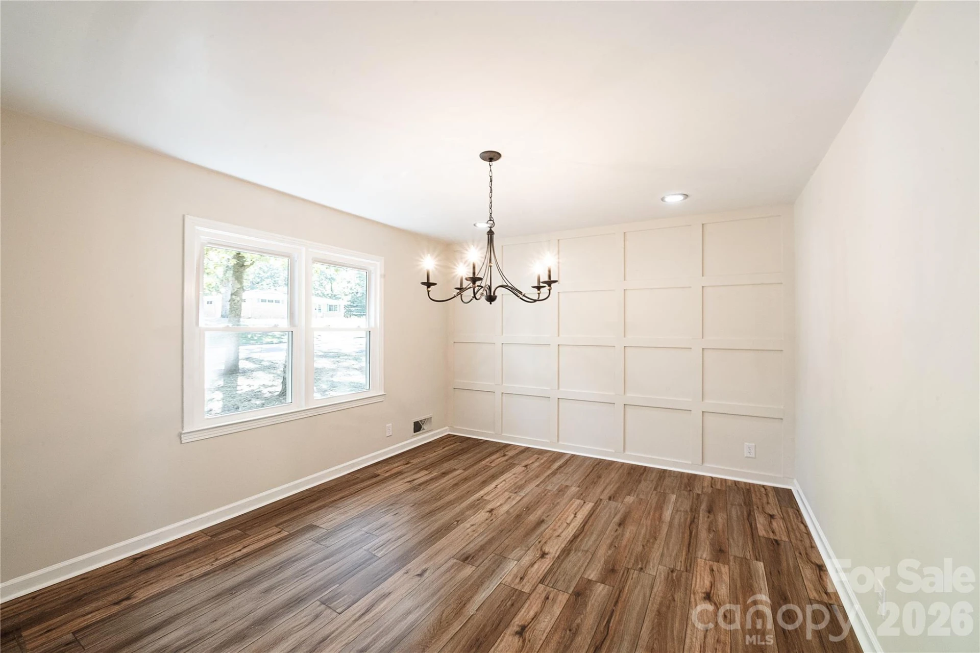 719 Avondale Avenue - Photo 19