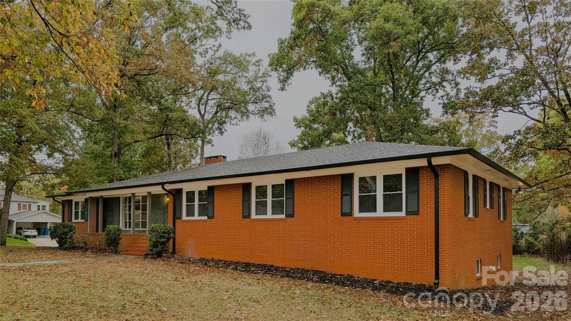 719 Avondale Avenue - Photo 3