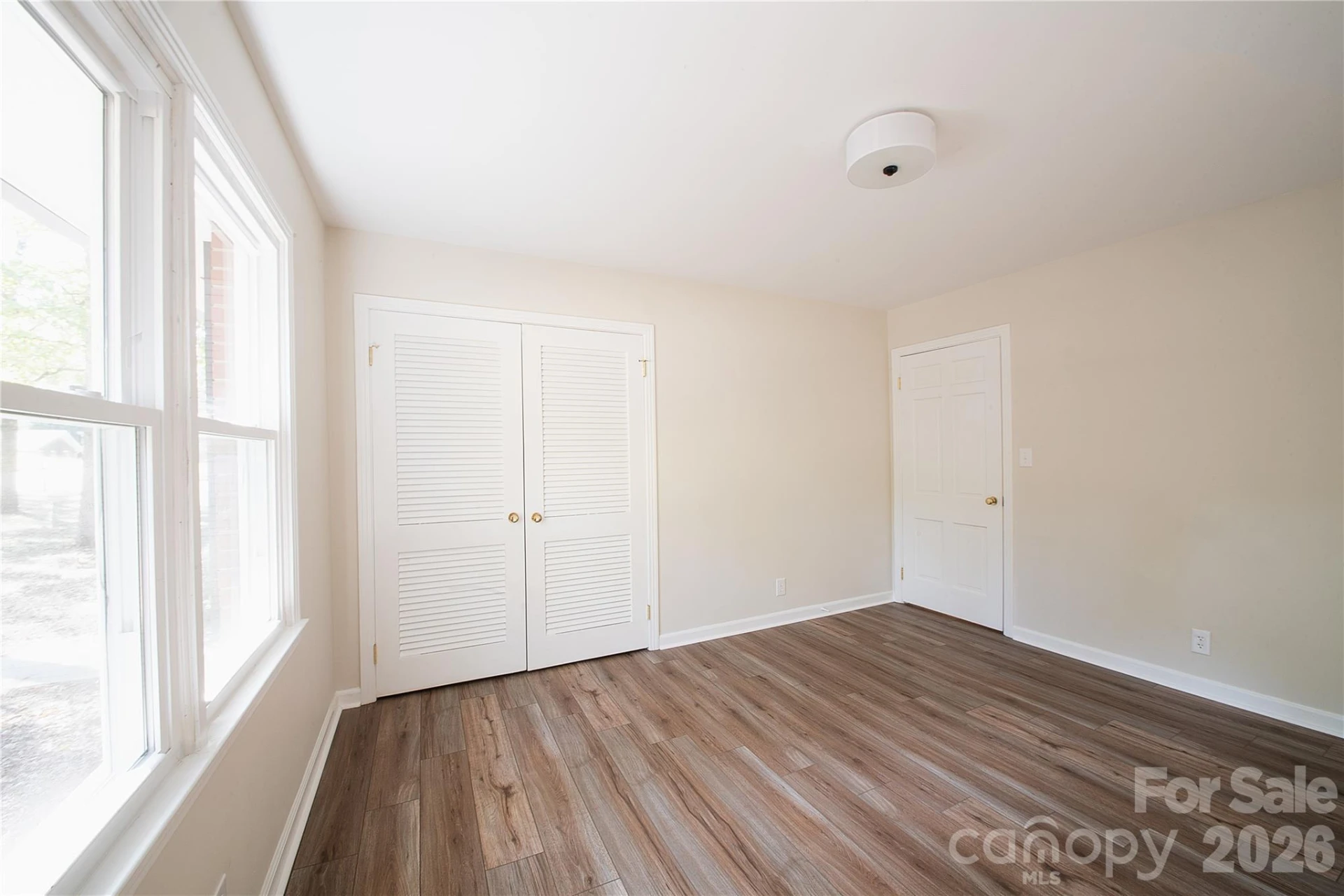 719 Avondale Avenue - Photo 39