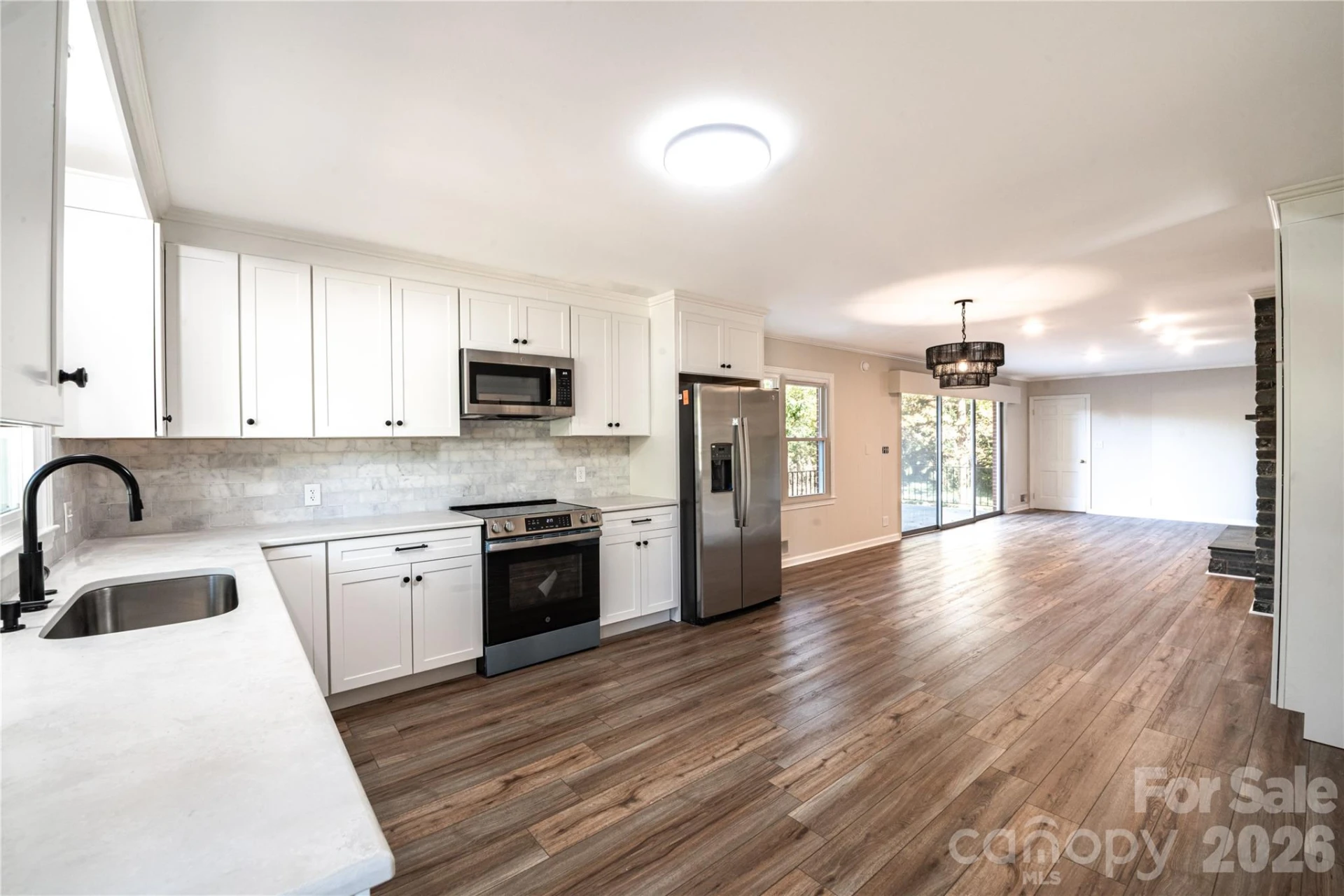719 Avondale Avenue - Photo 8