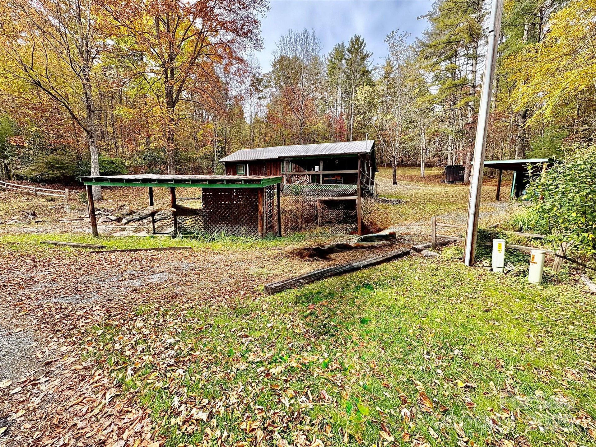 875 Carson Creek Road - Photo 3