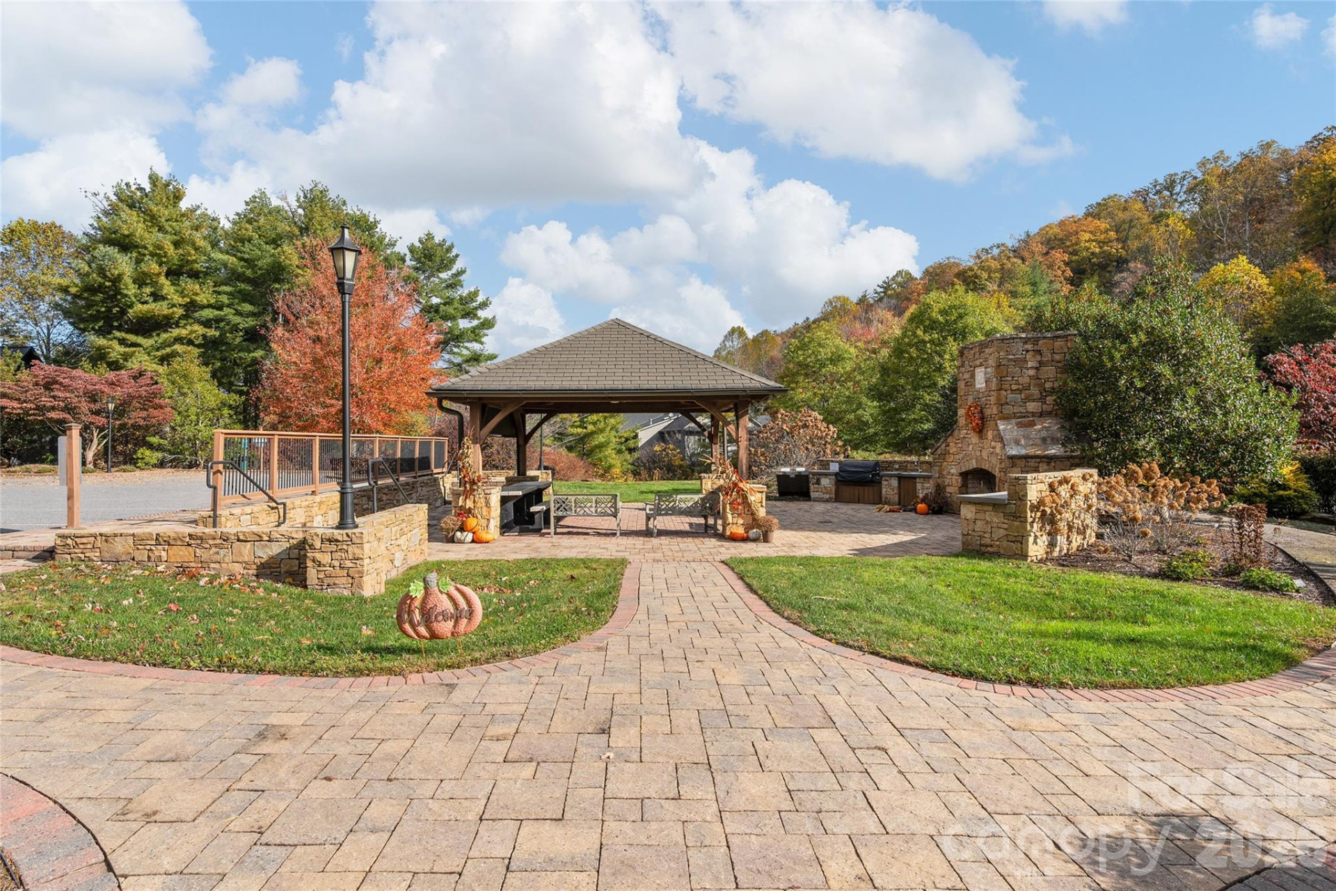 43 Summit Tower Circle - Photo 10