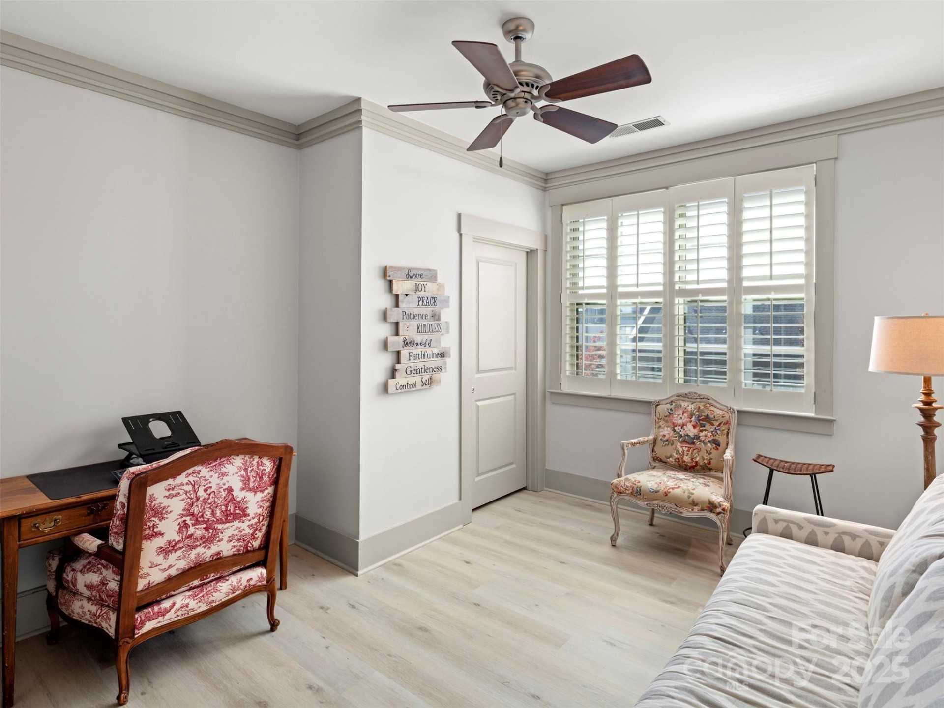 5 Farleigh Street #203 - Photo 15