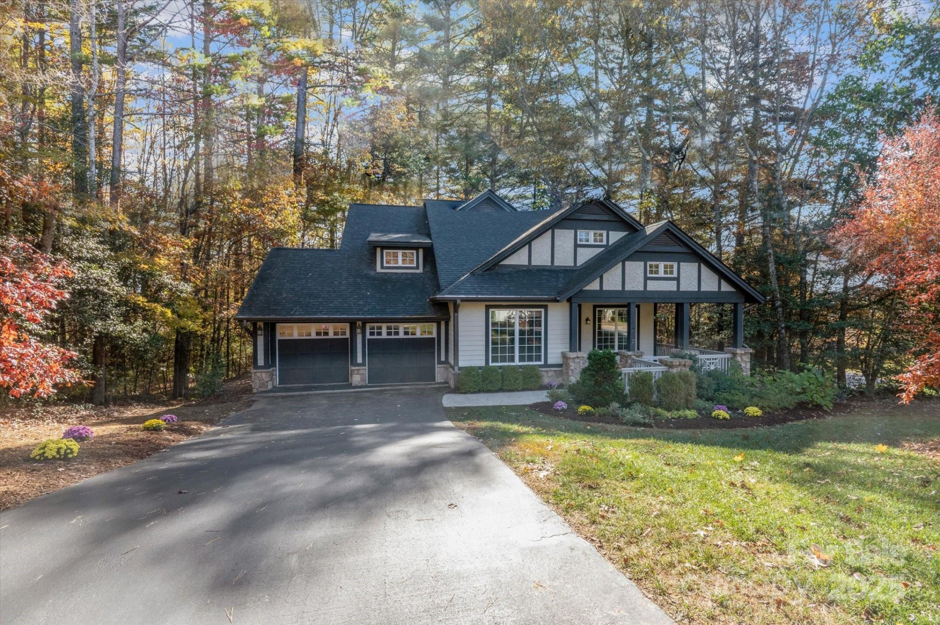 186 Camptown Road - Photo 2