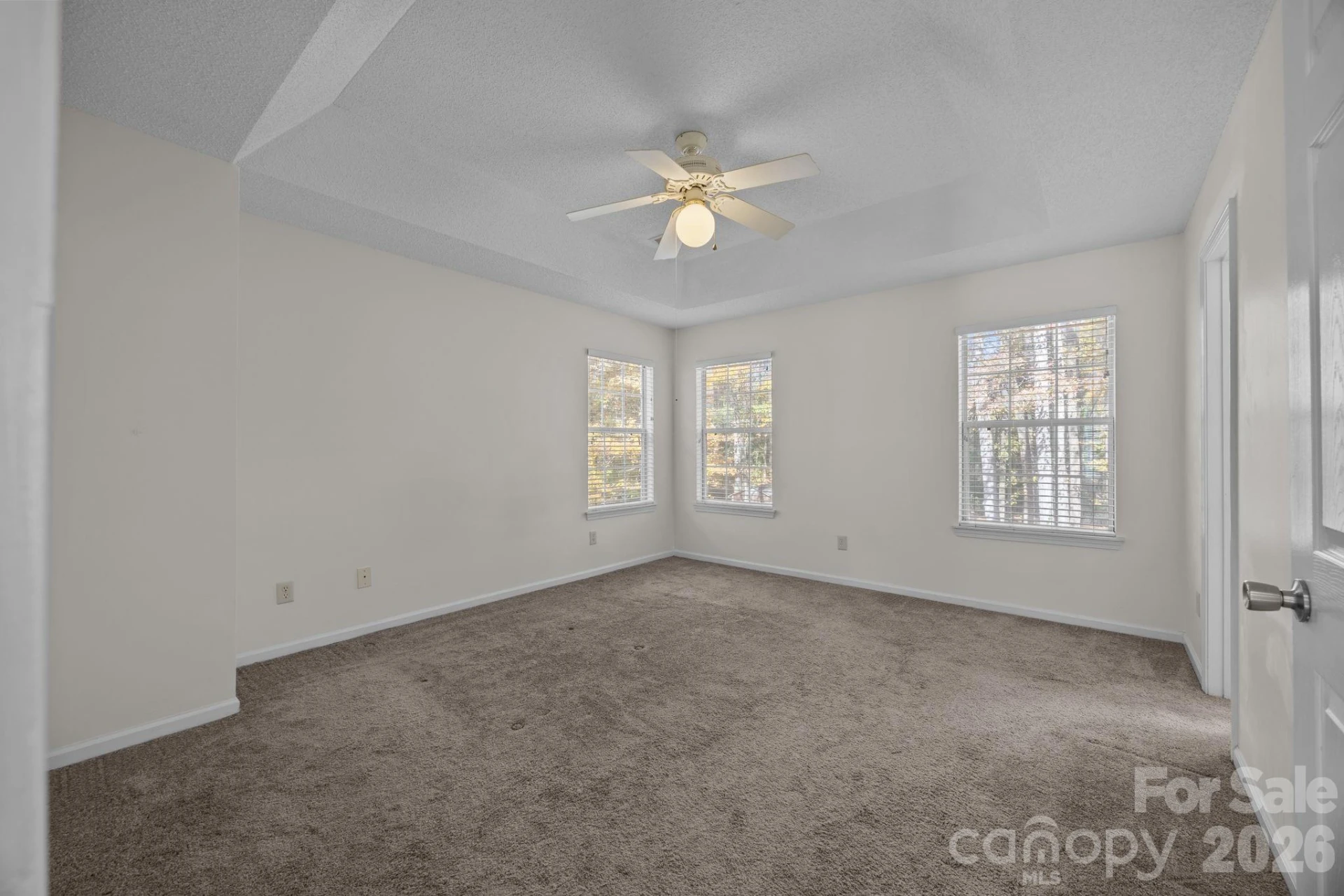 9201 Rotherham Lane - Photo 34